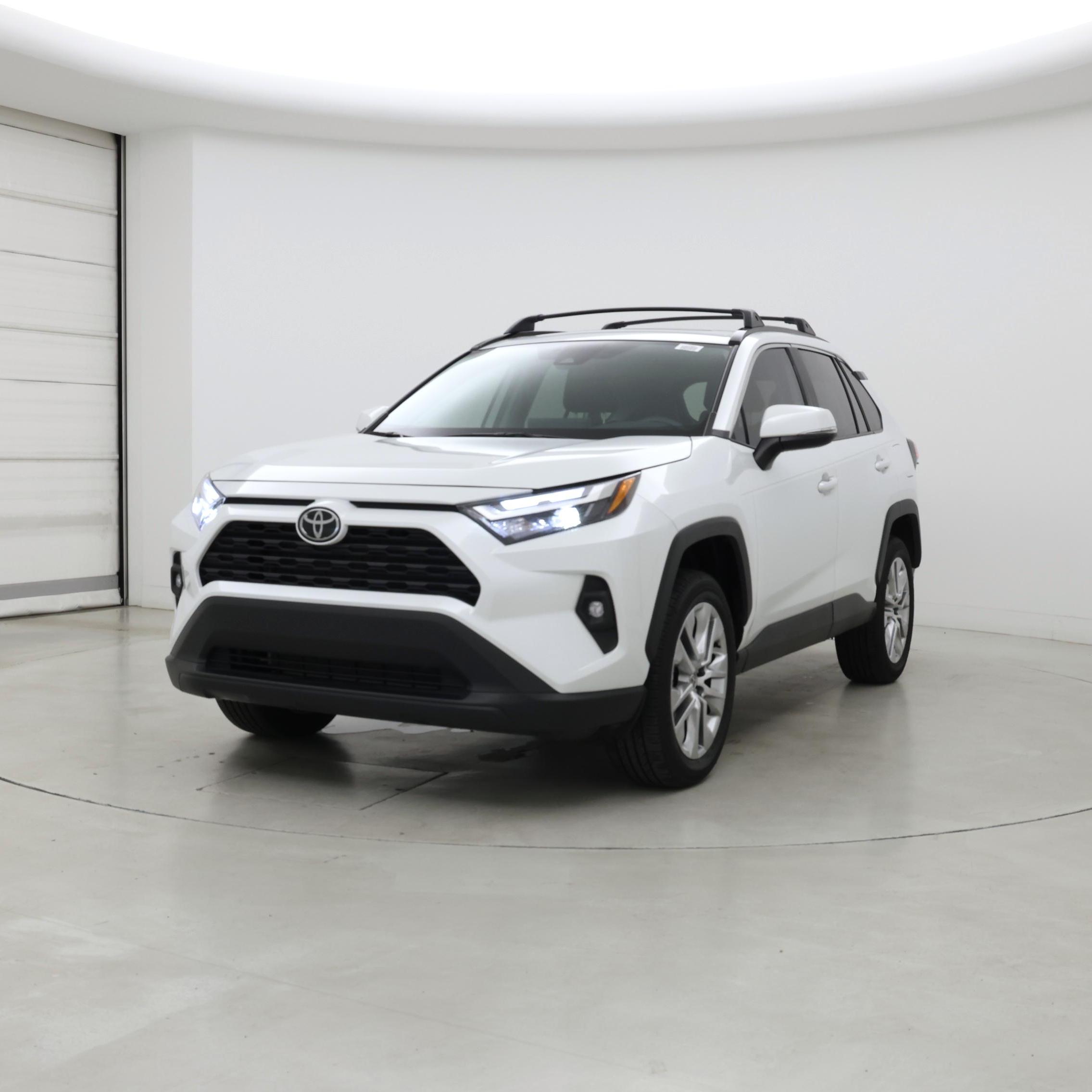 Thumbnail: 2025 Toyota RAV4 - 4