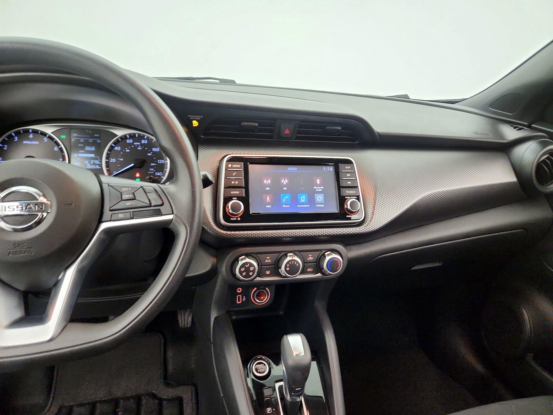 Thumbnail: 2020 Nissan Kicks - 9