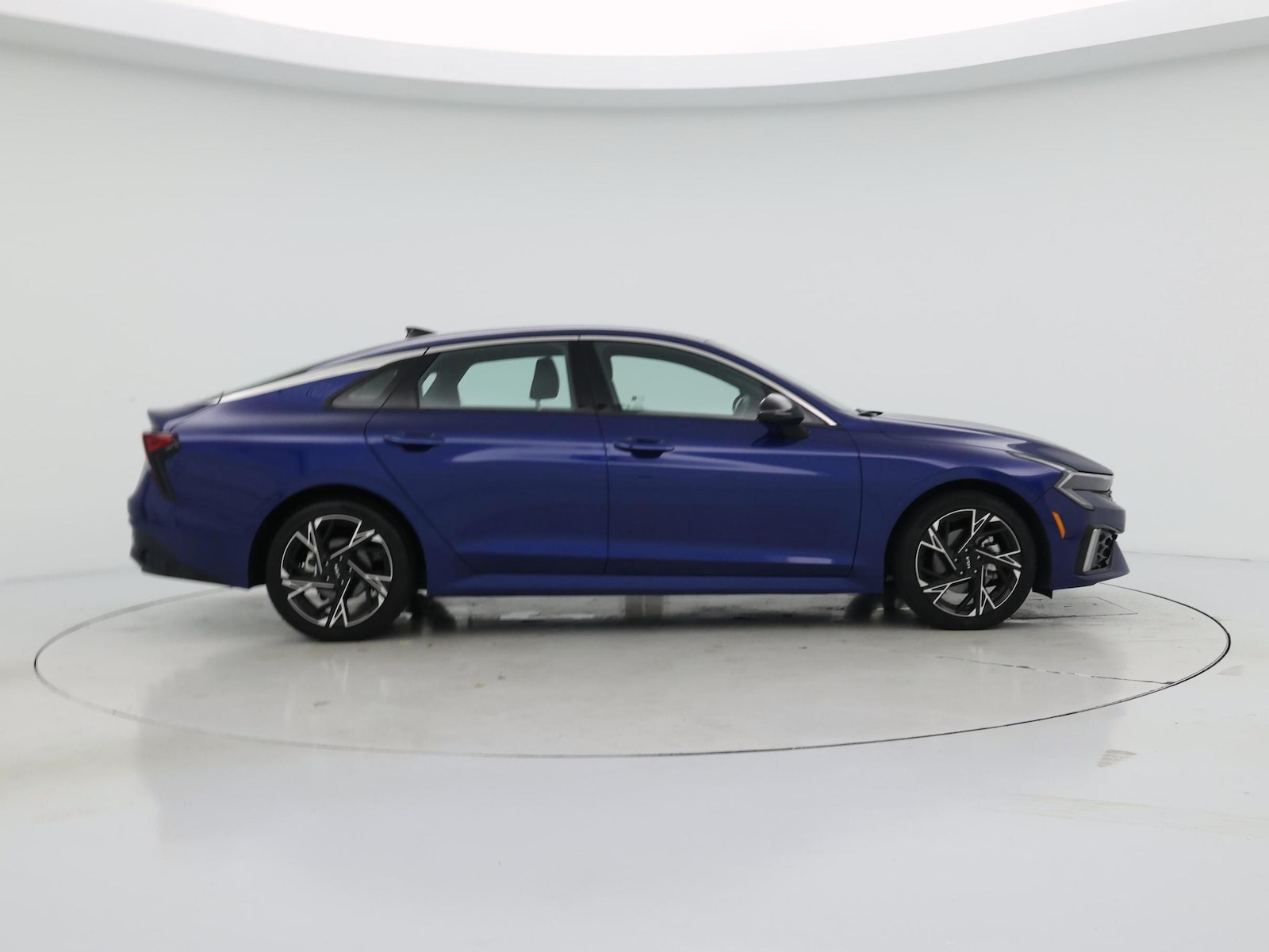 2025 Kia K5 GT-Line - Photo 8
