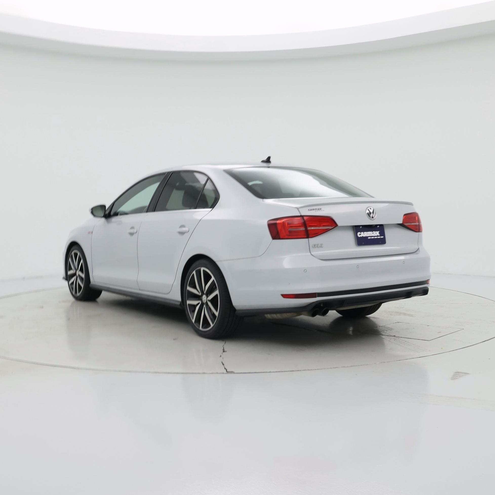 Thumbnail: 2018 Volkswagen Jetta - 2