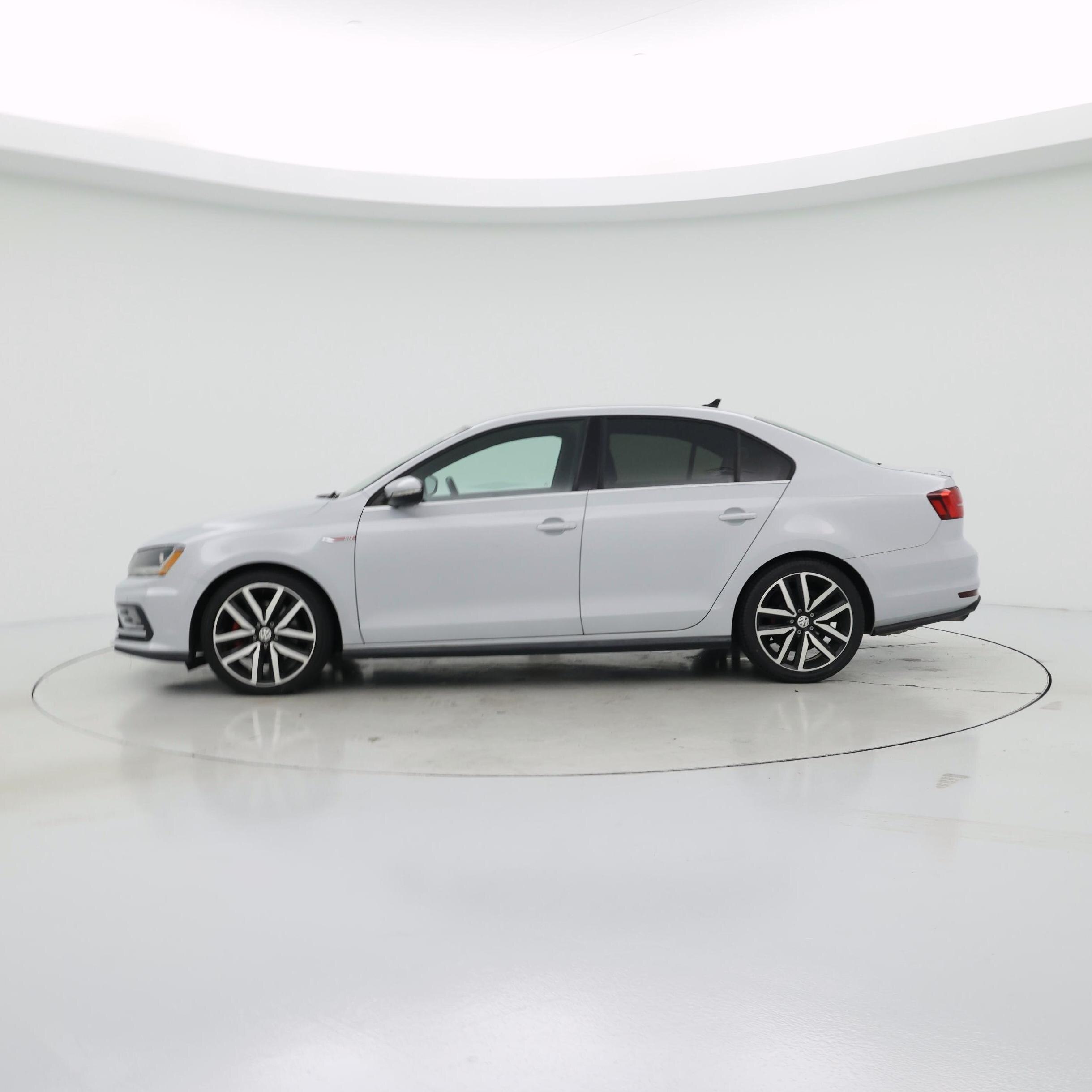 Thumbnail: 2018 Volkswagen Jetta - 3