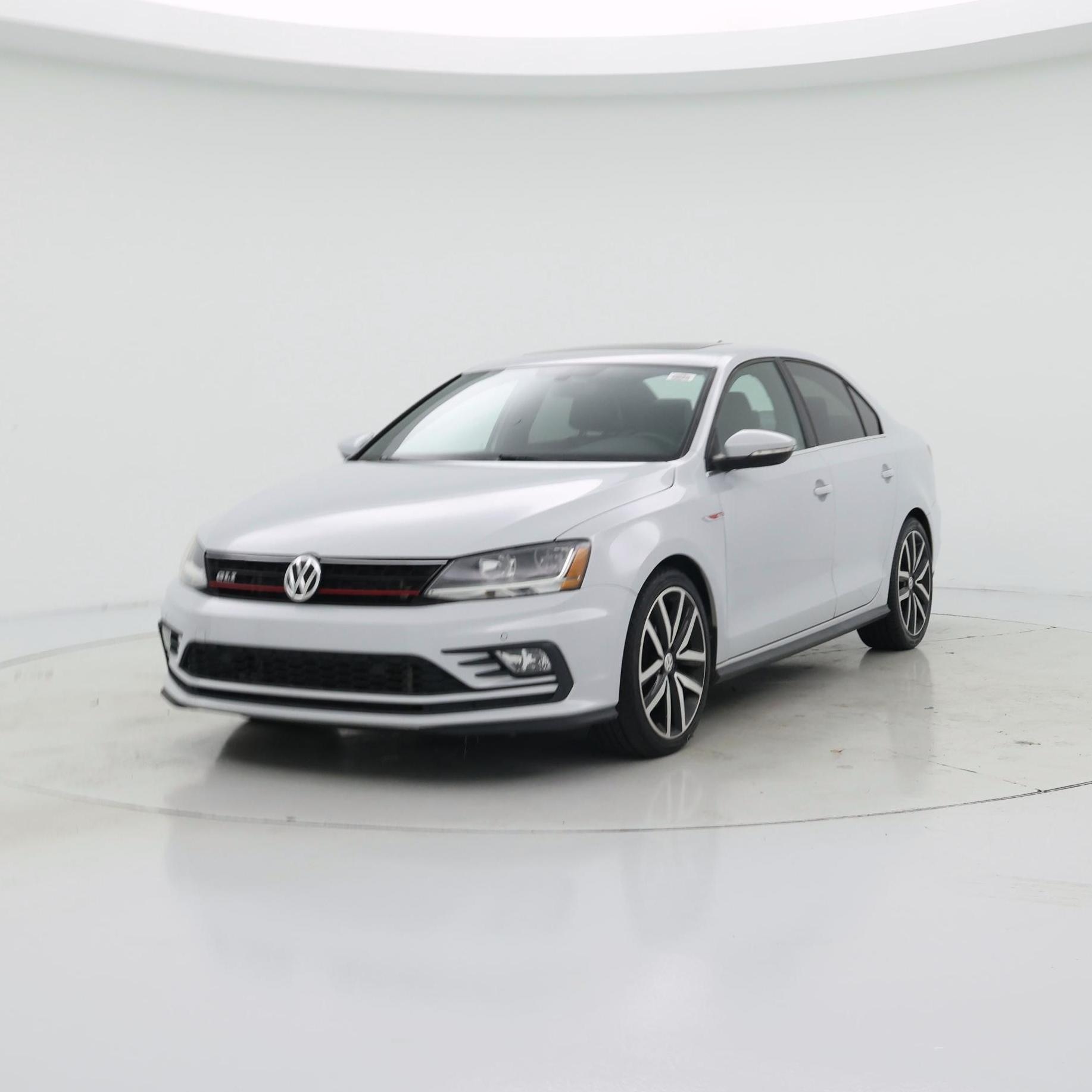 Thumbnail: 2018 Volkswagen Jetta - 4