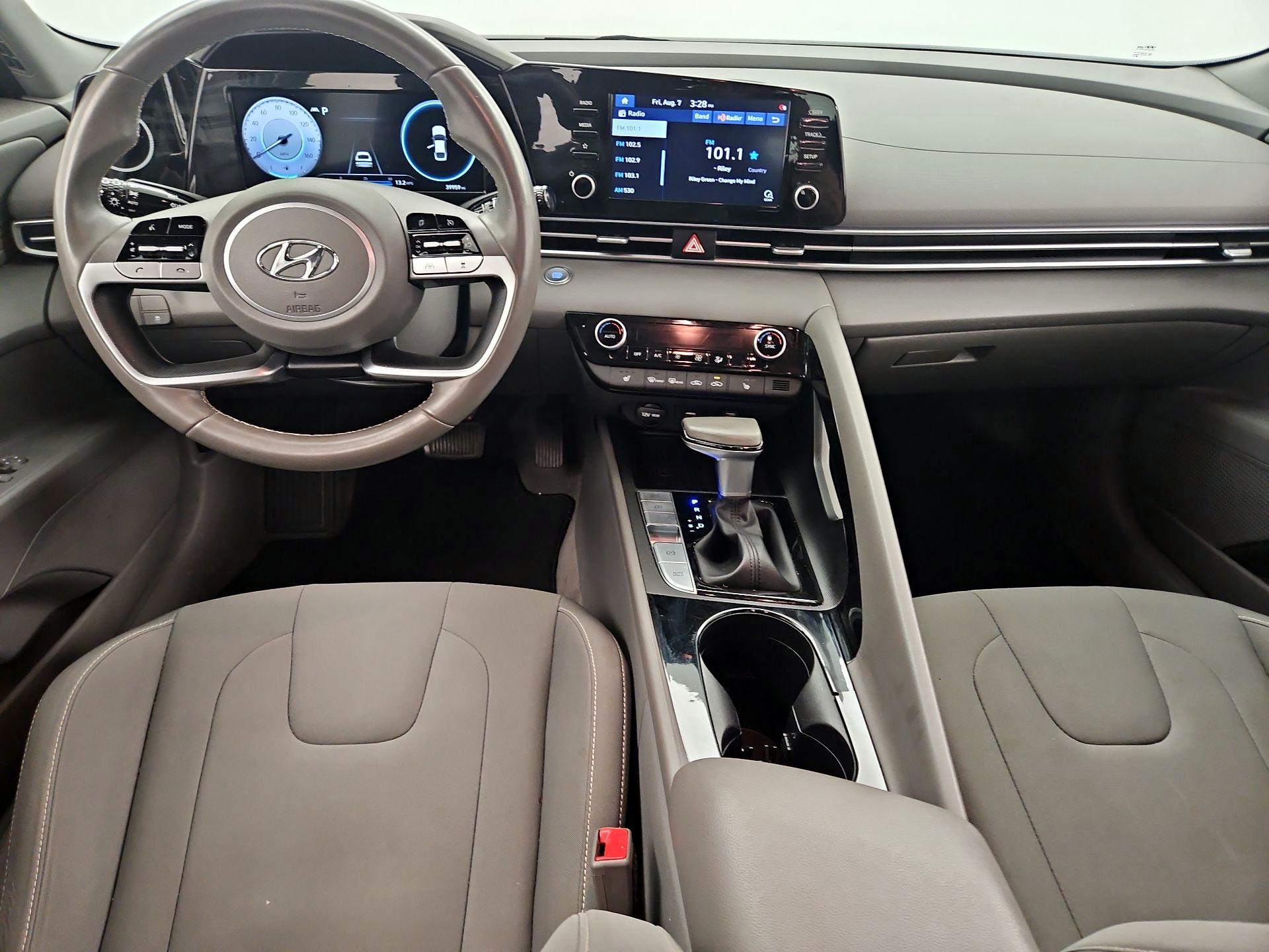 Thumbnail: 2021 Hyundai Elantra - 9
