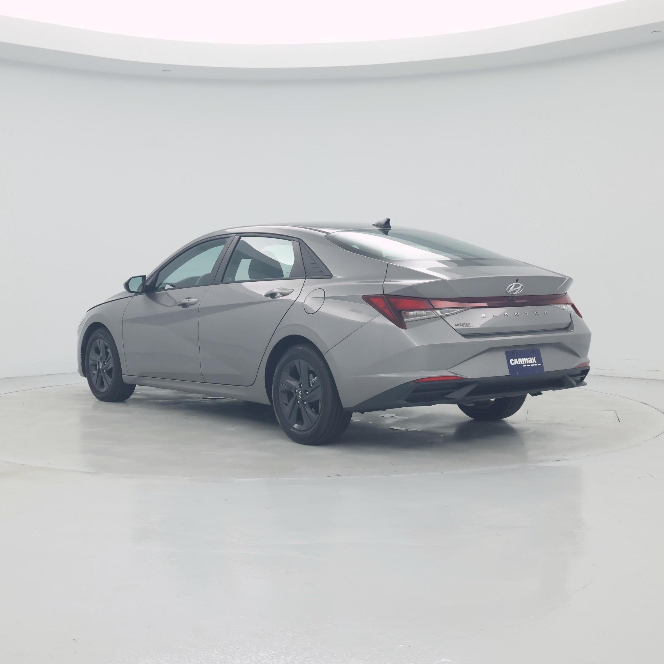 Thumbnail: 2021 Hyundai Elantra - 2