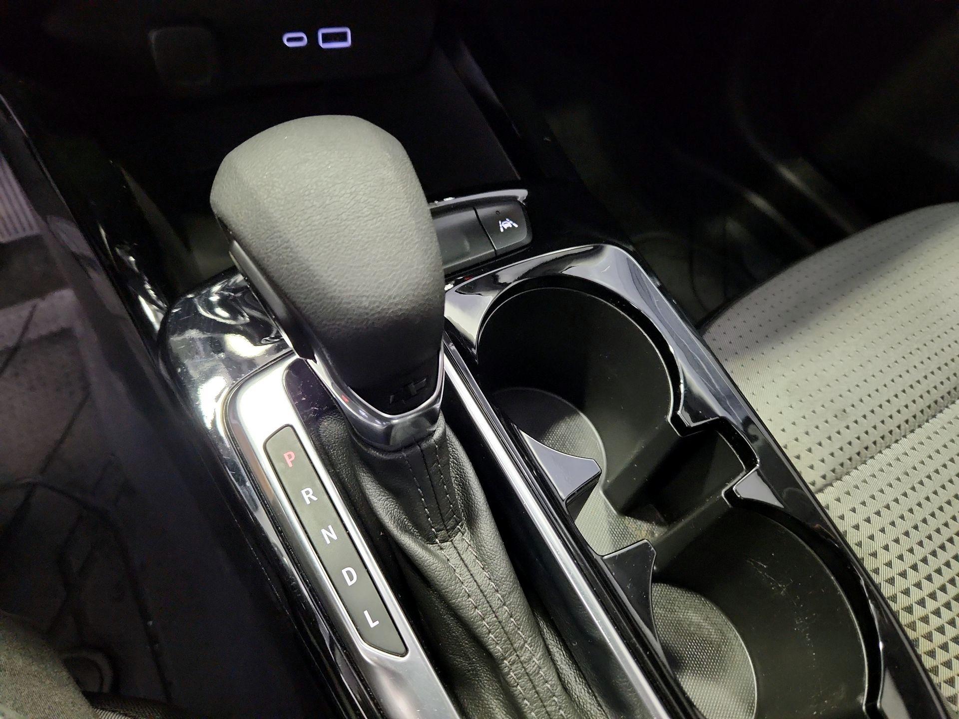 Thumbnail: 2025 Chevrolet Trax - 17