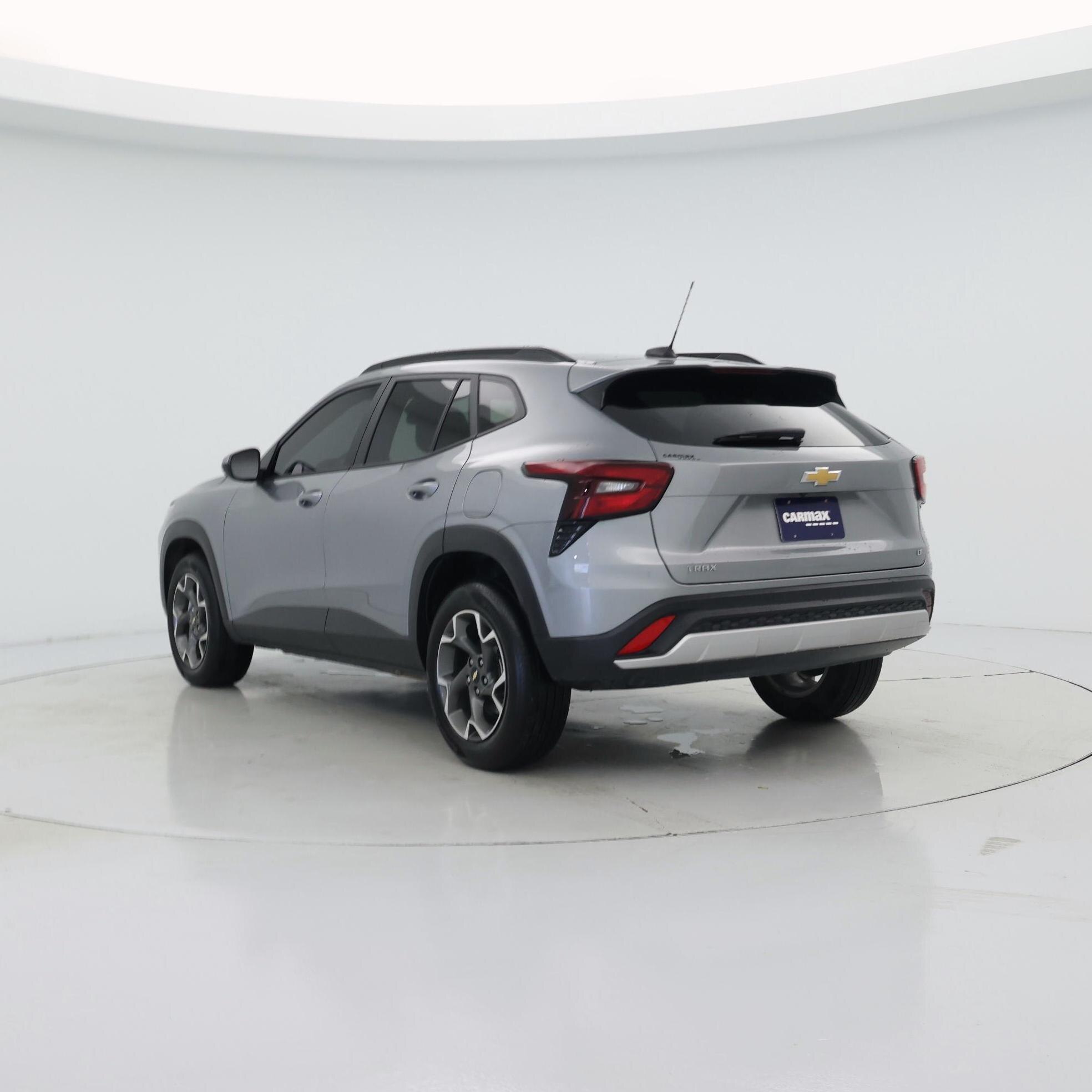 Thumbnail: 2025 Chevrolet Trax - 2