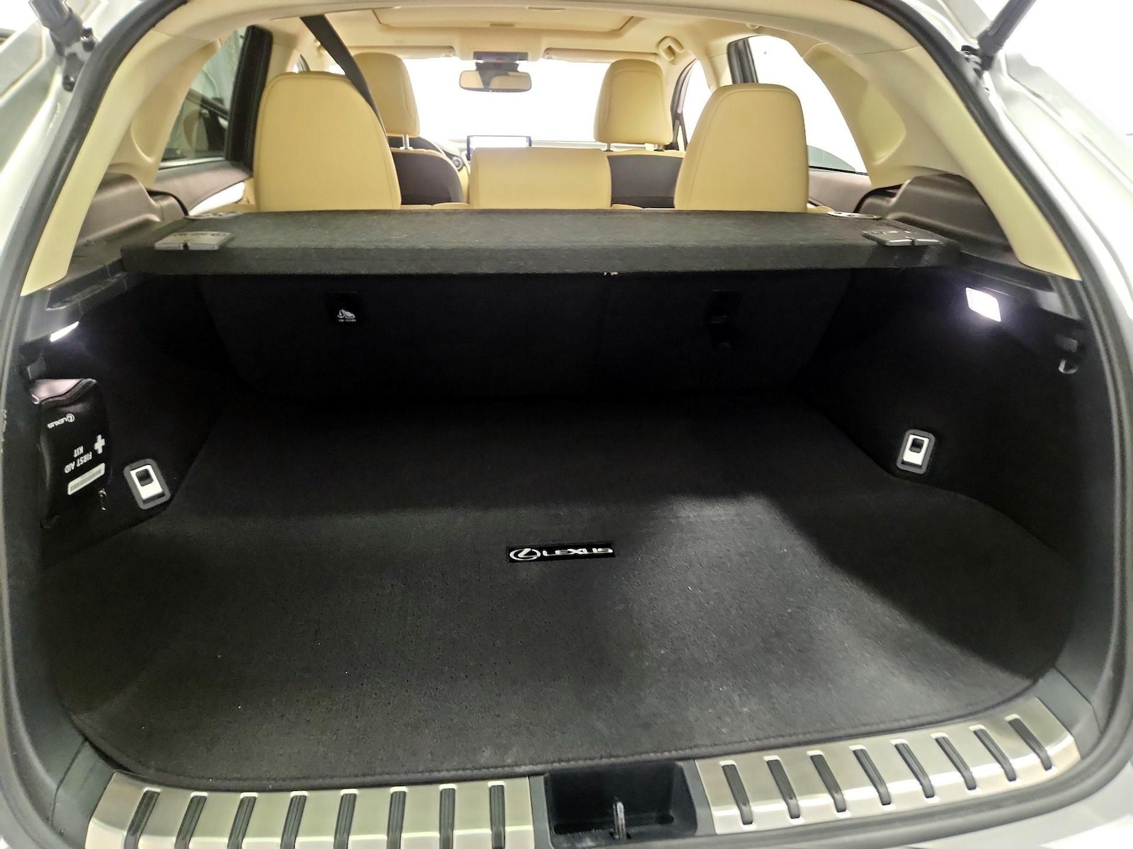 2019 Lexus NX 300 - Photo 24