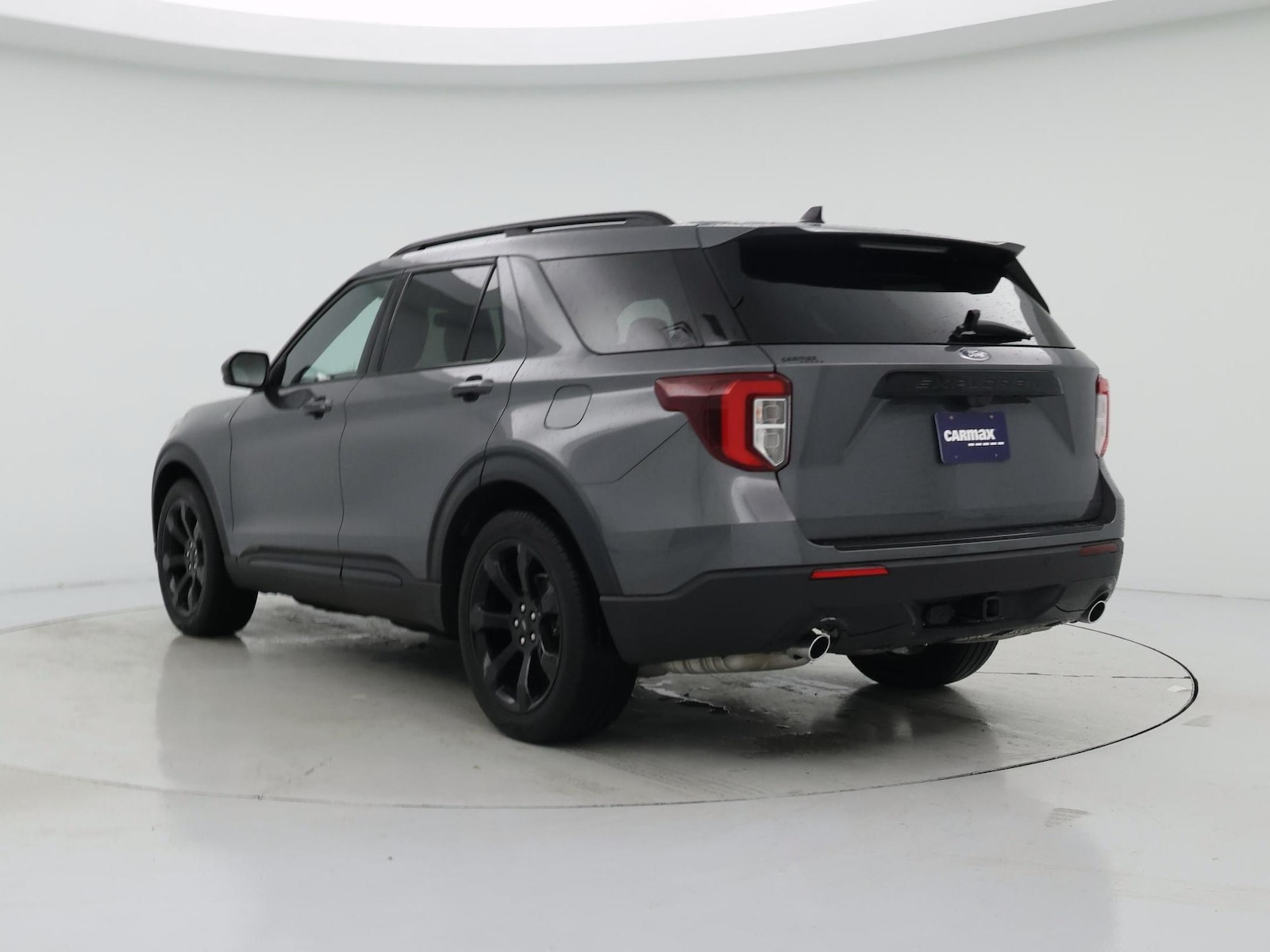 2023 Ford Explorer ST-LINE - Photo 3