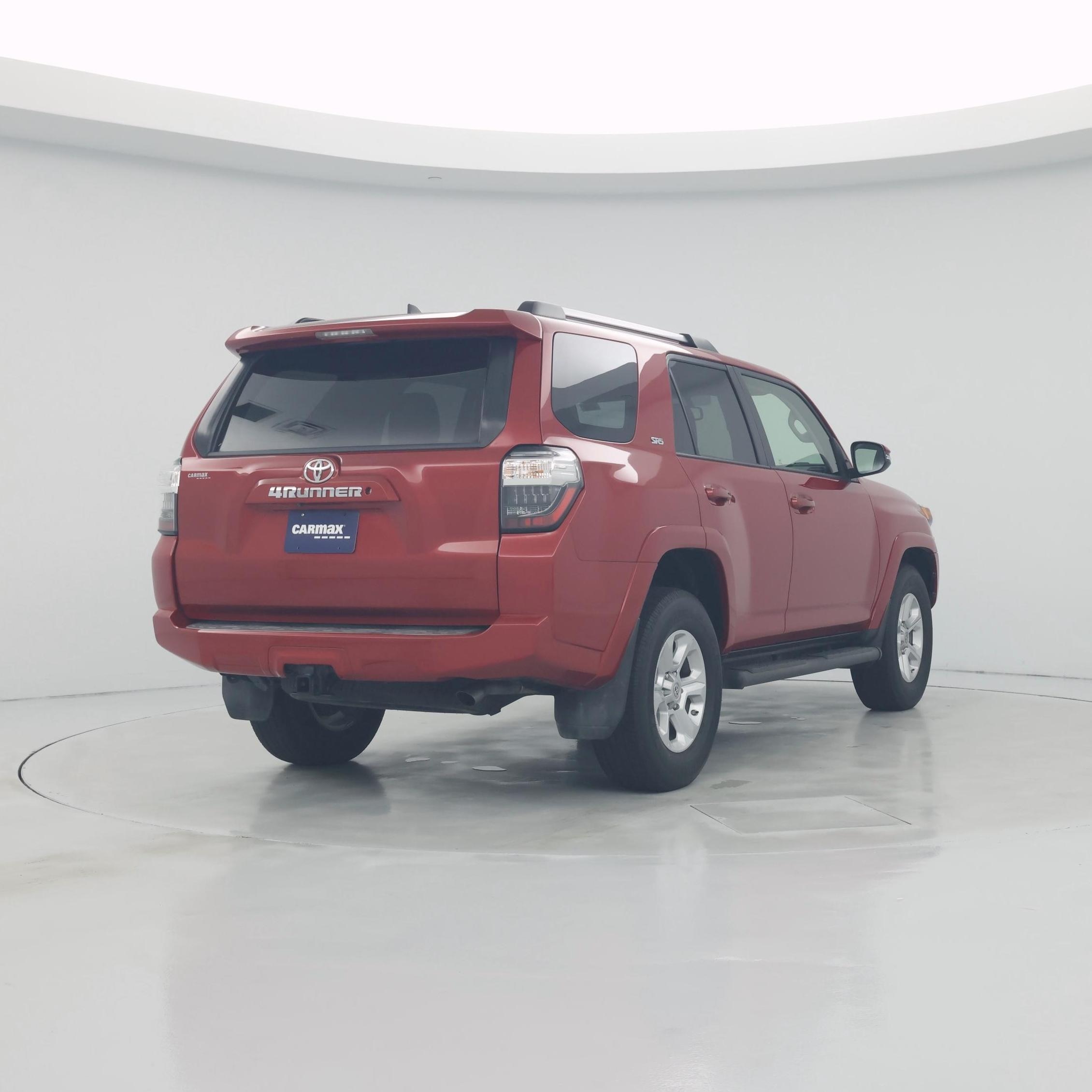 Thumbnail: 2019 Toyota 4Runner - 8