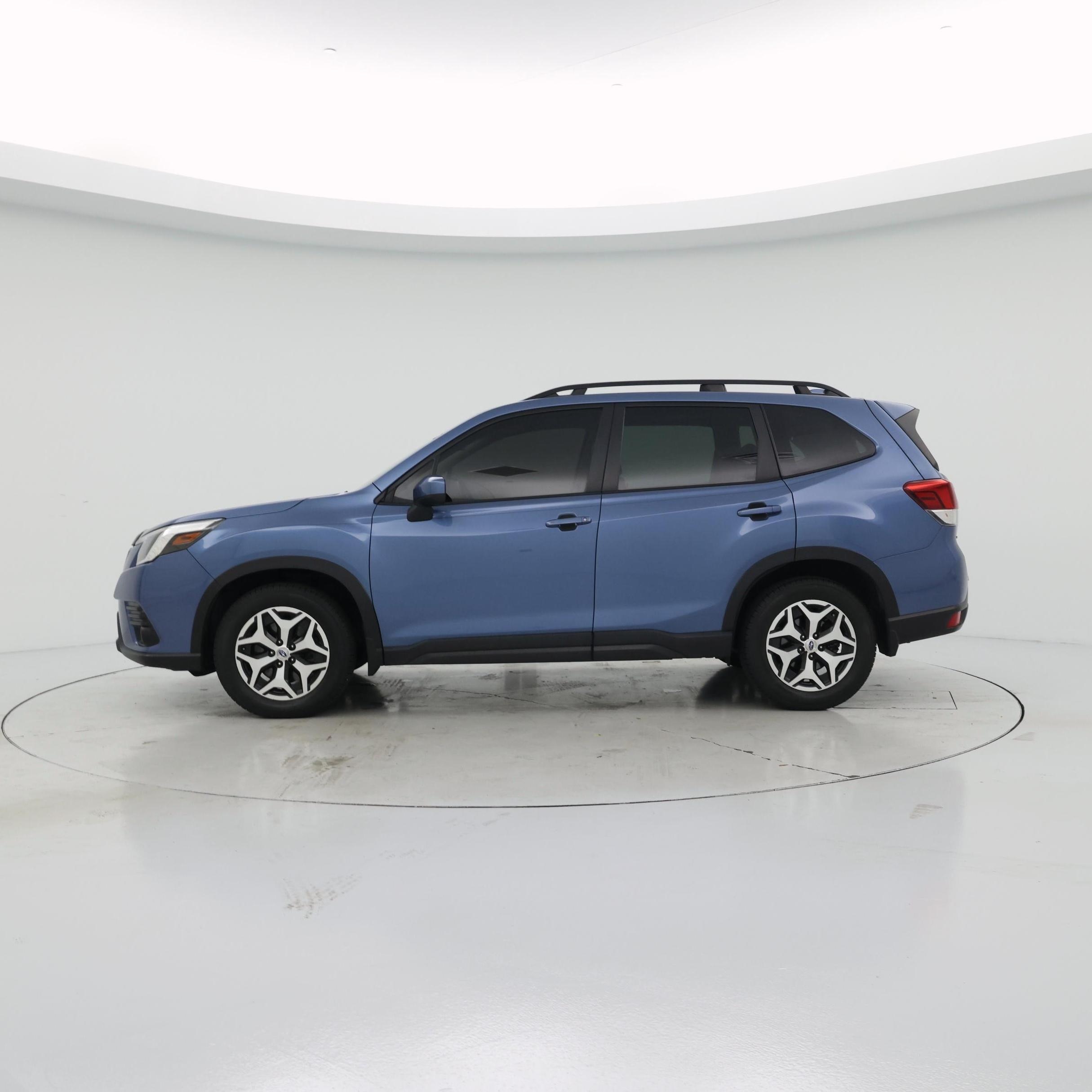 Thumbnail: 2022 Subaru Forester - 3