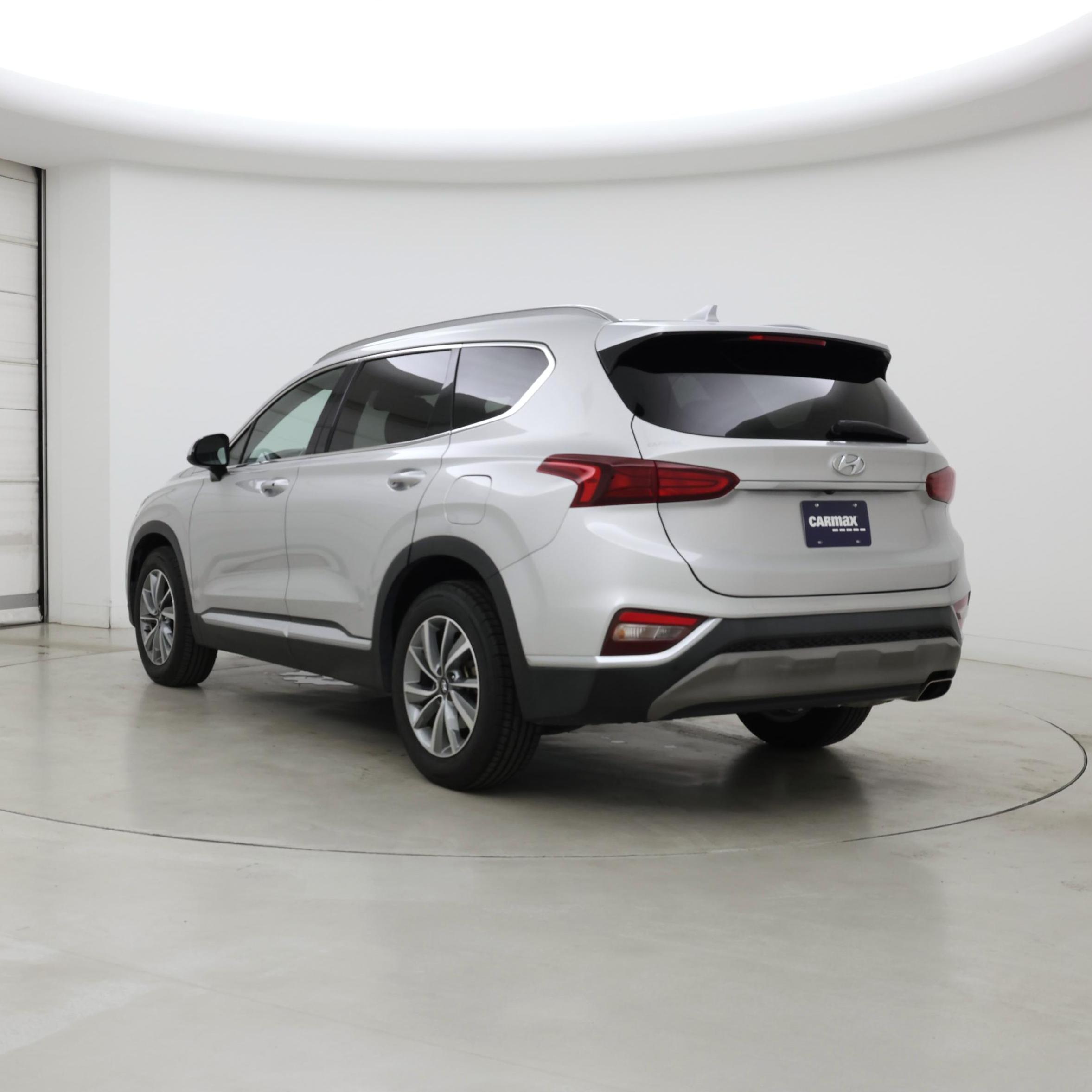 Thumbnail: 2019 Hyundai Santa Fe - 2