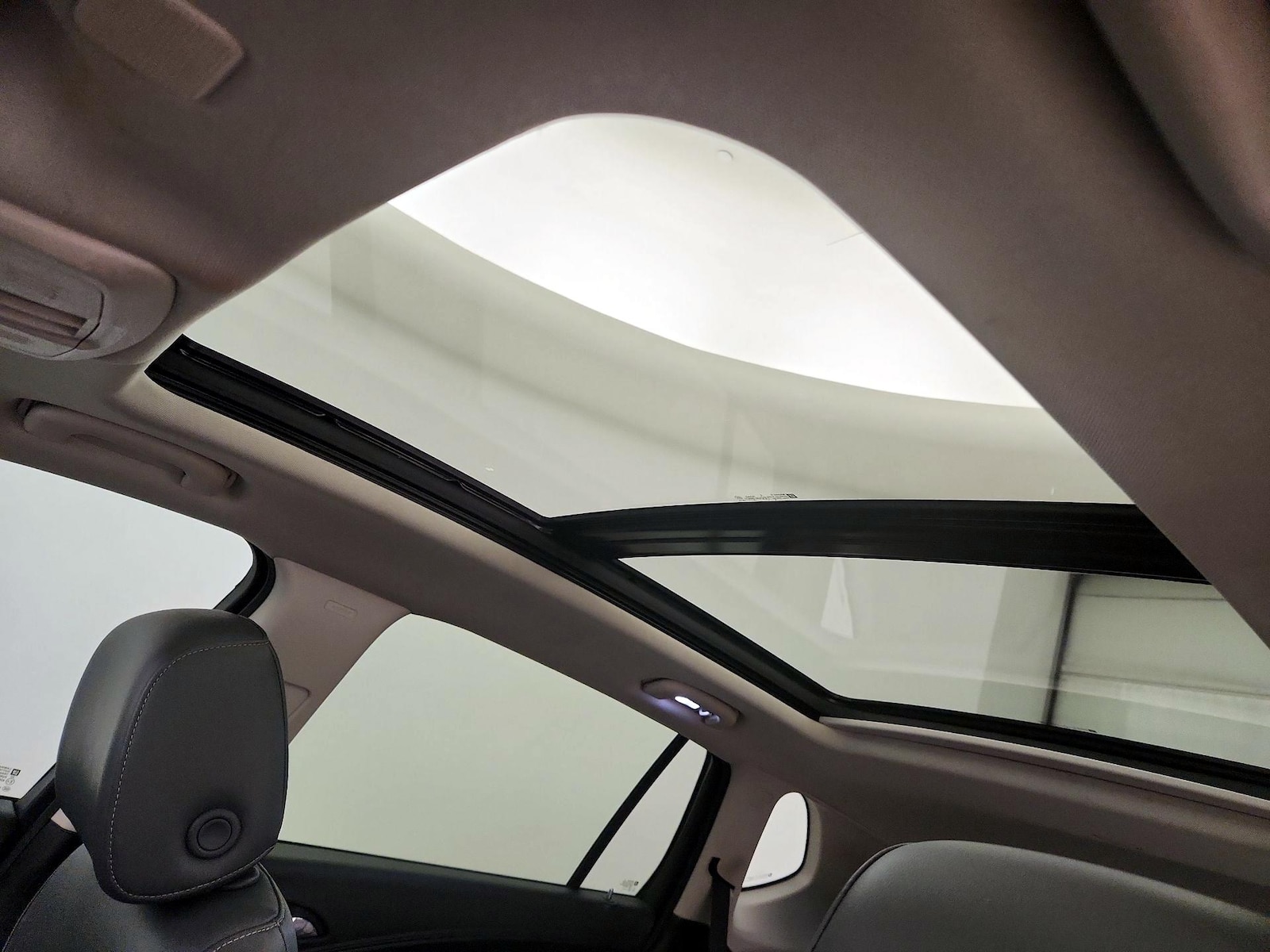 Panoramic Sunroof