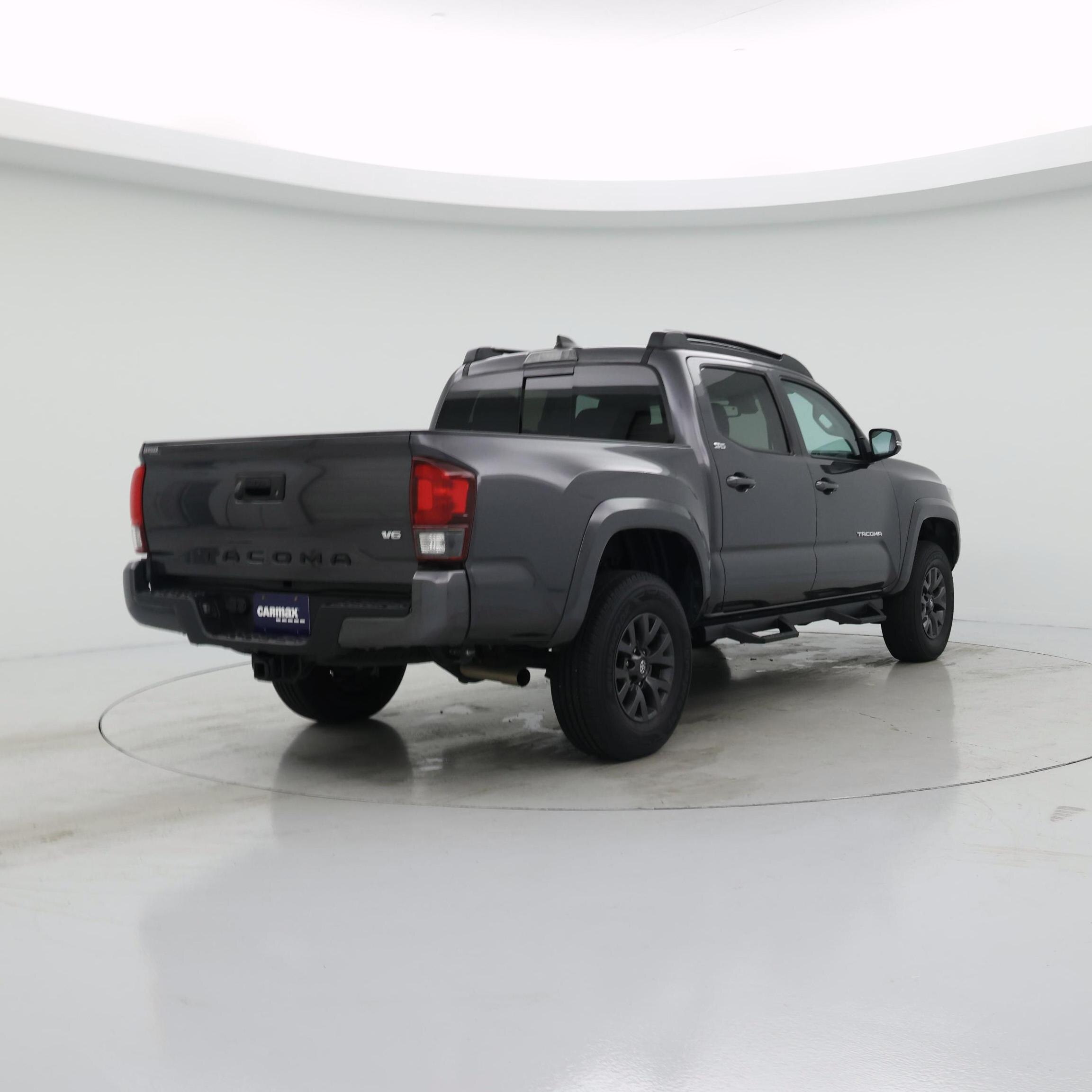 Thumbnail: 2023 Toyota Tacoma - 8