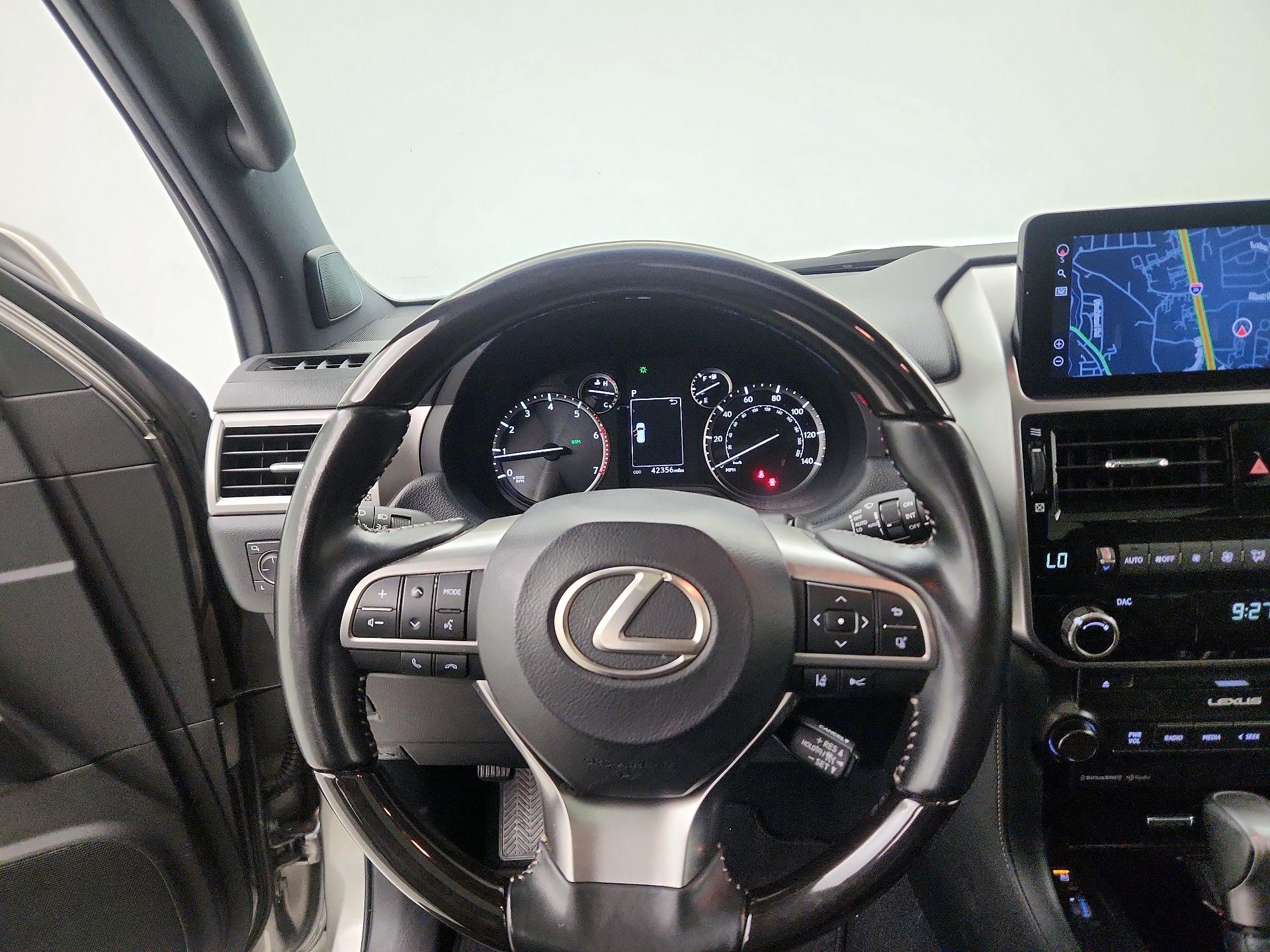 Thumbnail: 2022 Lexus GX - 10