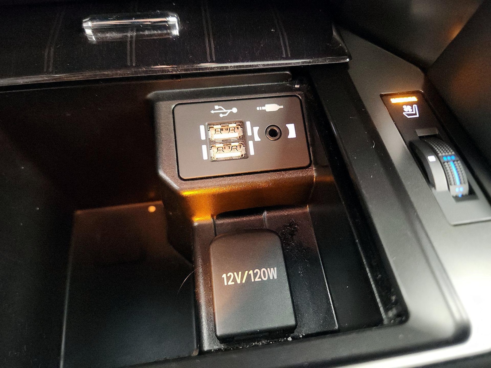 2022 Lexus GX PREMIUM - Photo 20