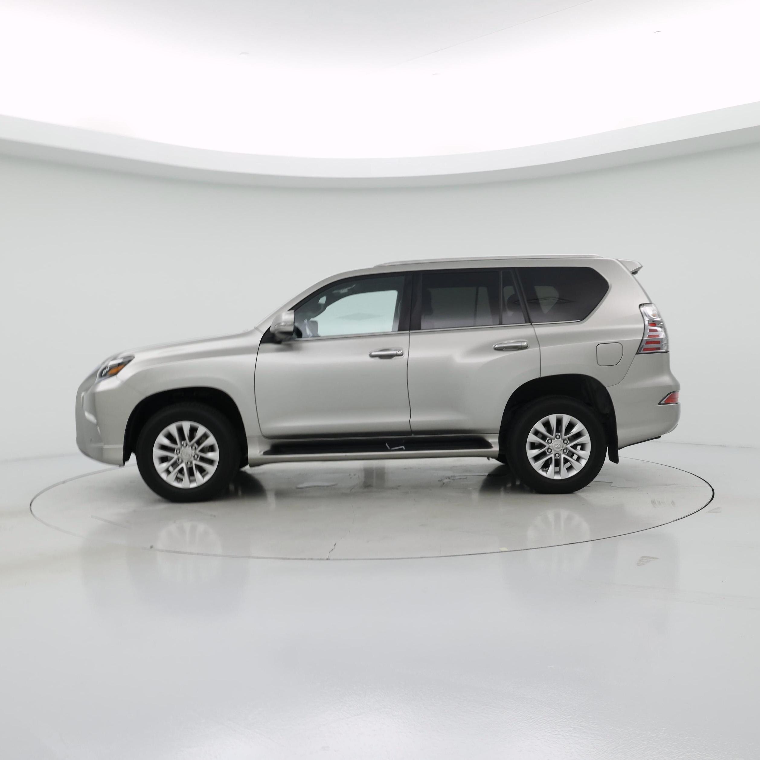Thumbnail: 2022 Lexus GX - 3