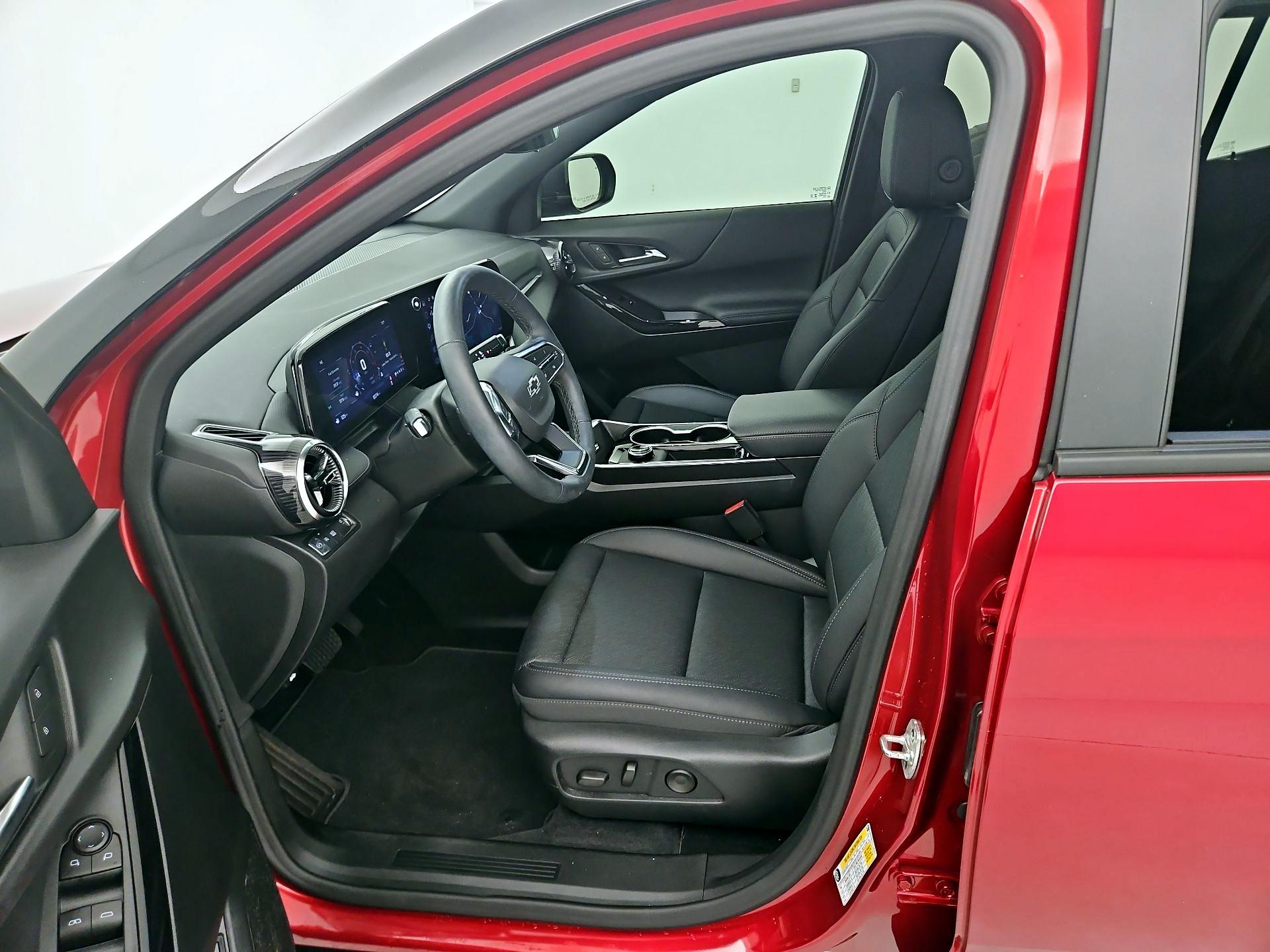 Thumbnail: 2026 Chevrolet Equinox - 11
