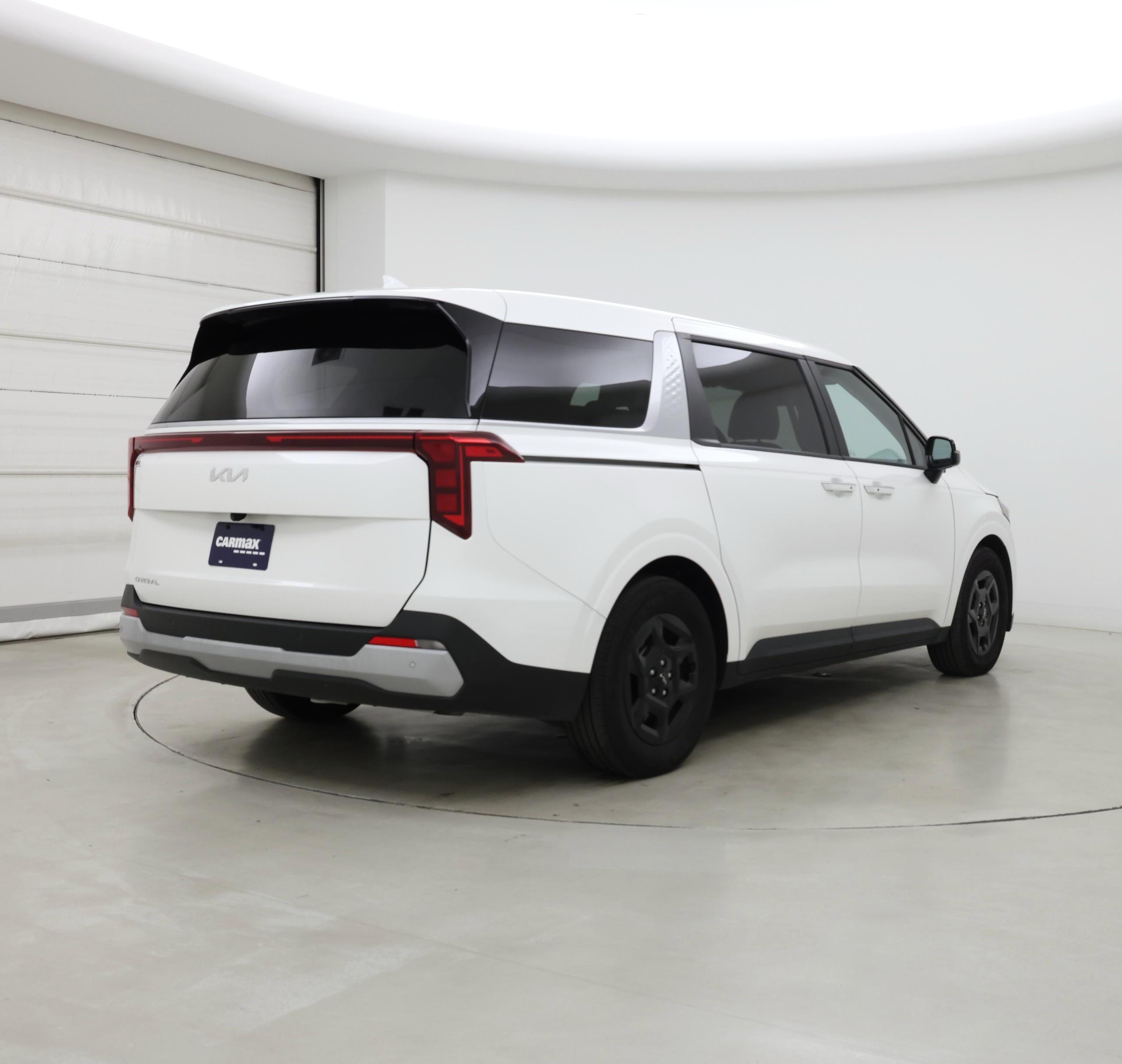 Thumbnail: 2025 Kia Carnival - 8