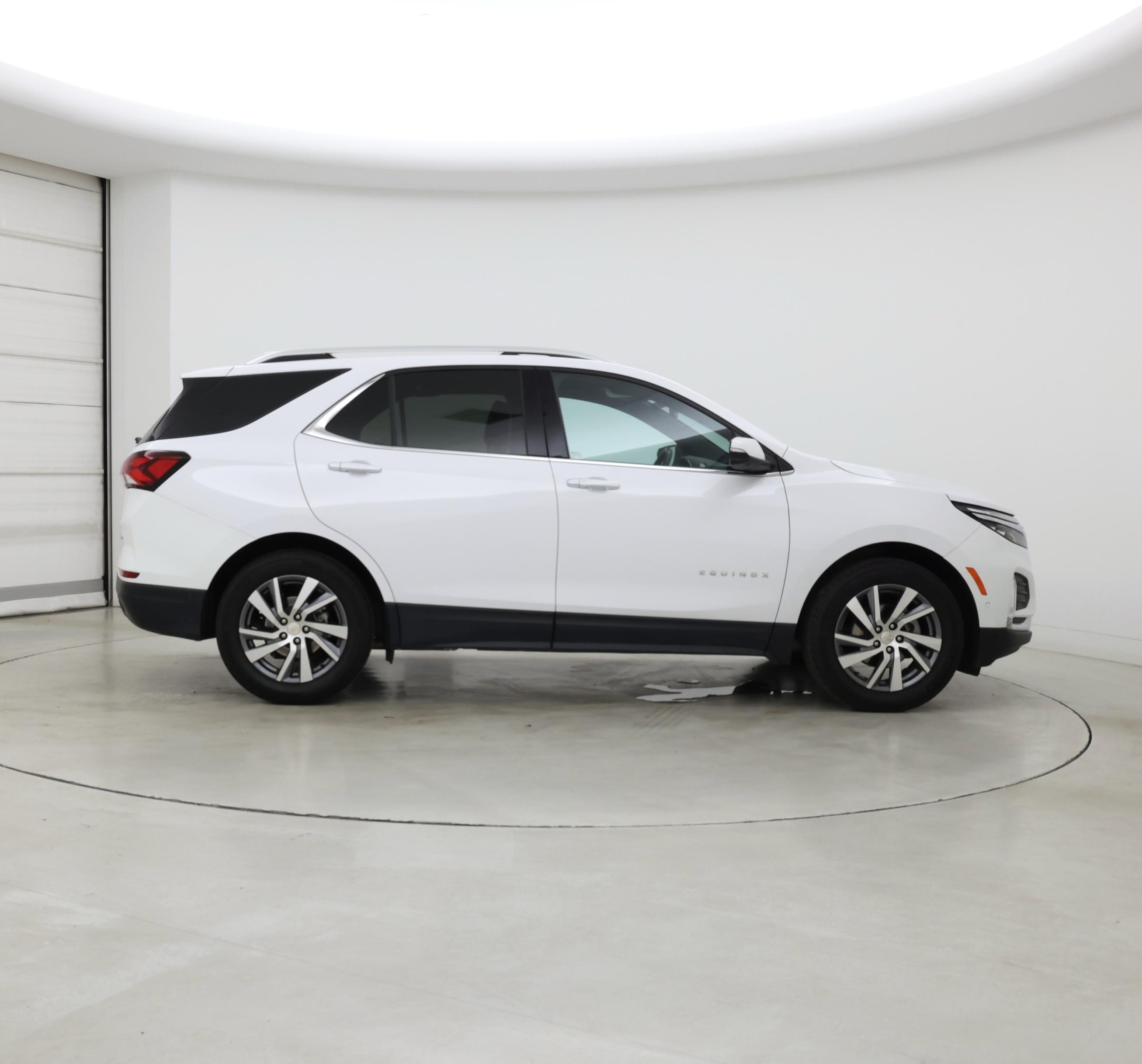 Thumbnail: 2023 Chevrolet Equinox - 7