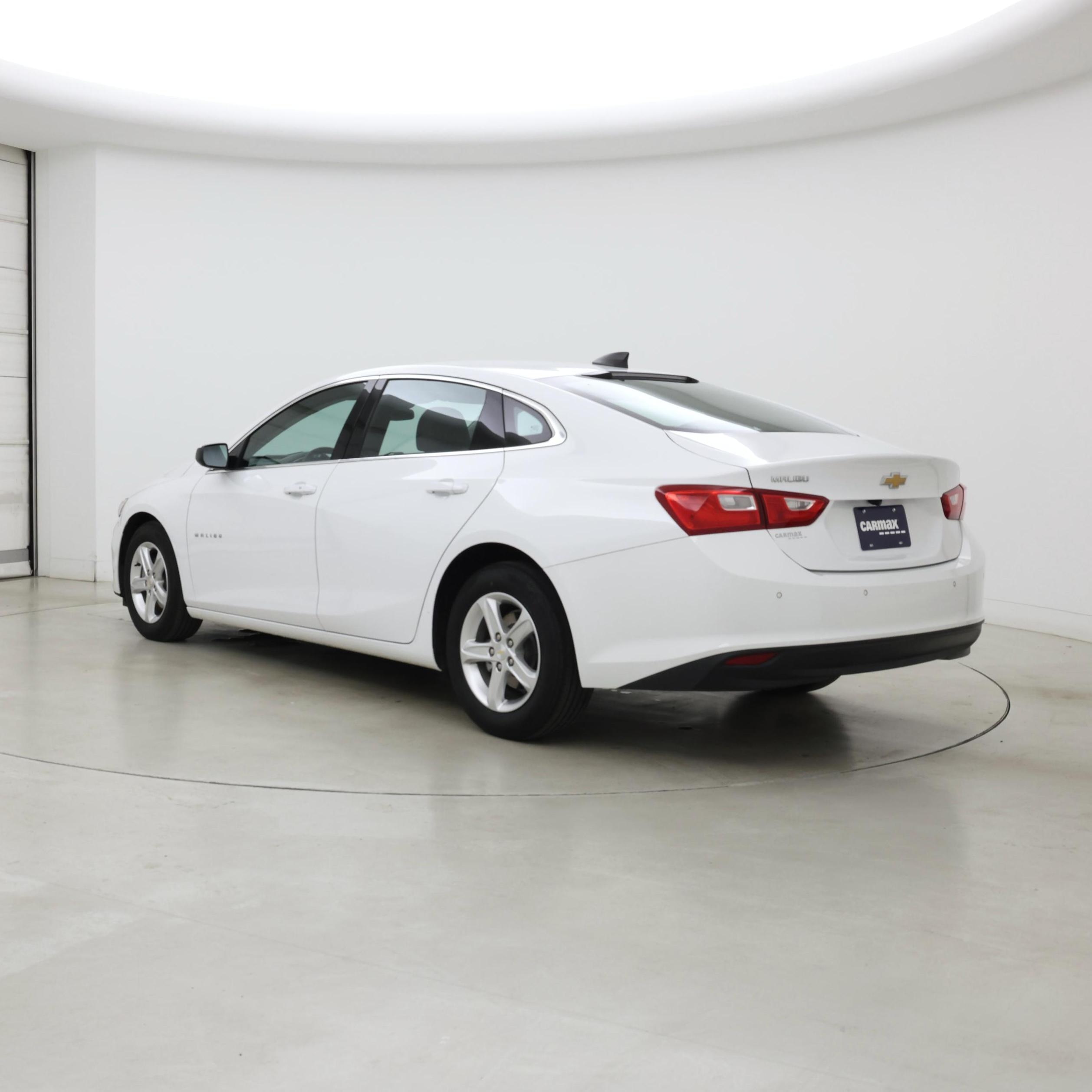 Thumbnail: 2024 Chevrolet Malibu - 2