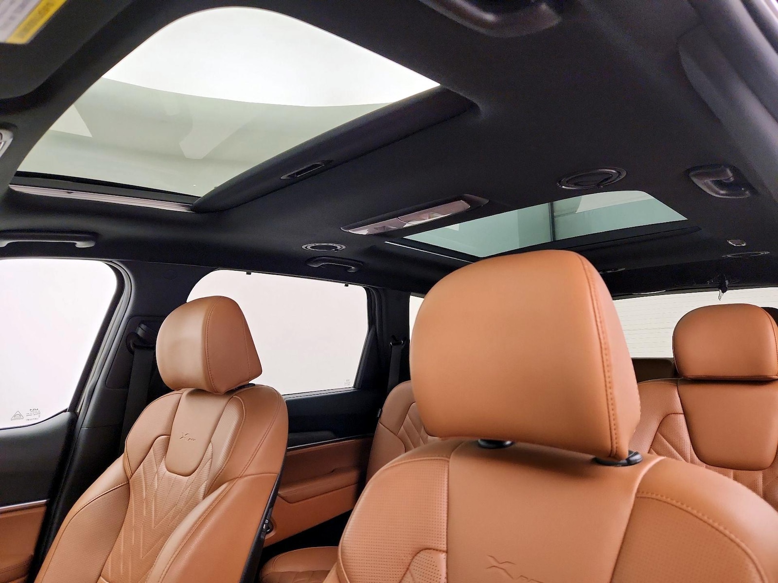 Sunroof(s) & Skylight(s)