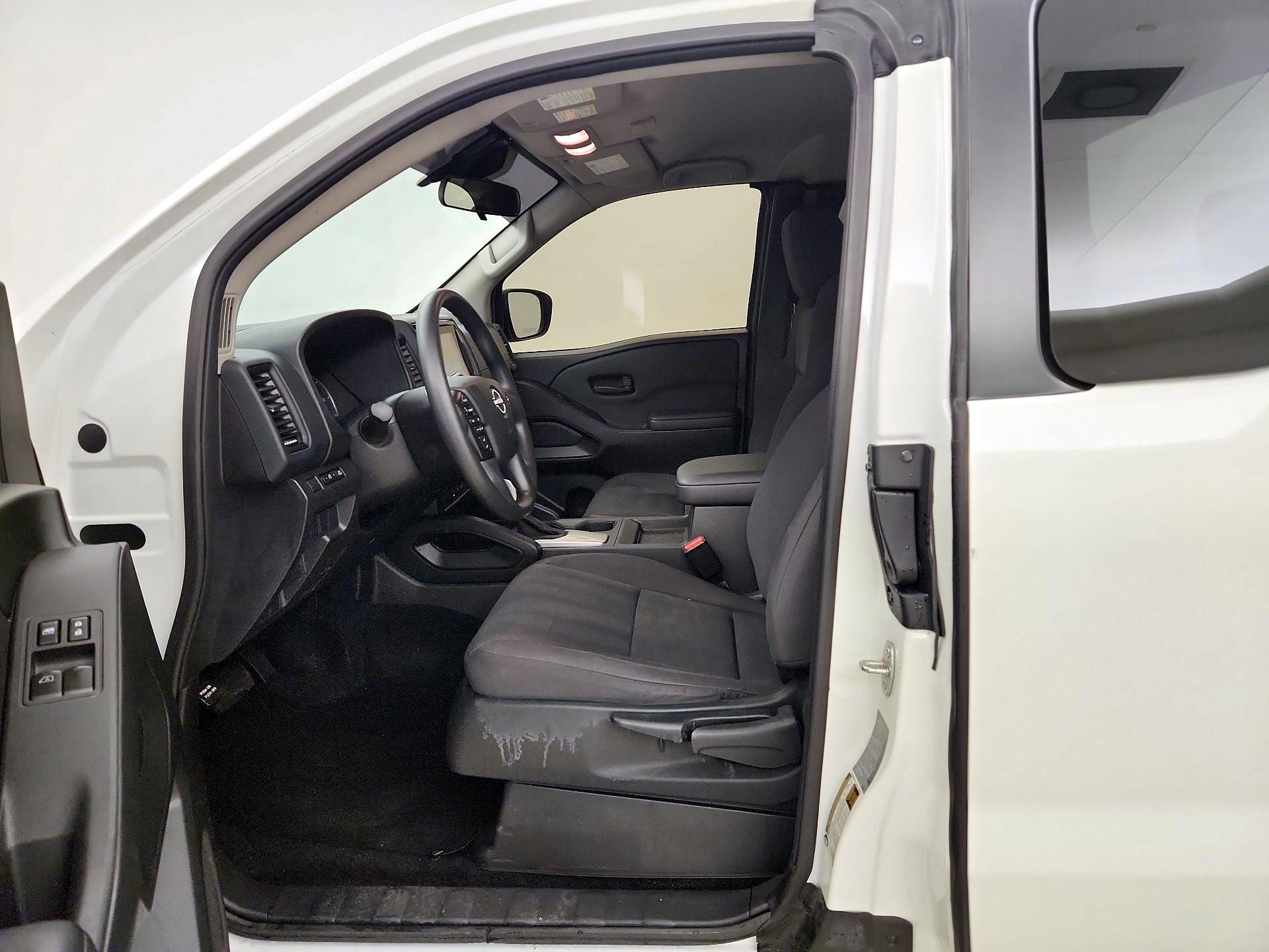 Thumbnail: 2024 Nissan Frontier - 11