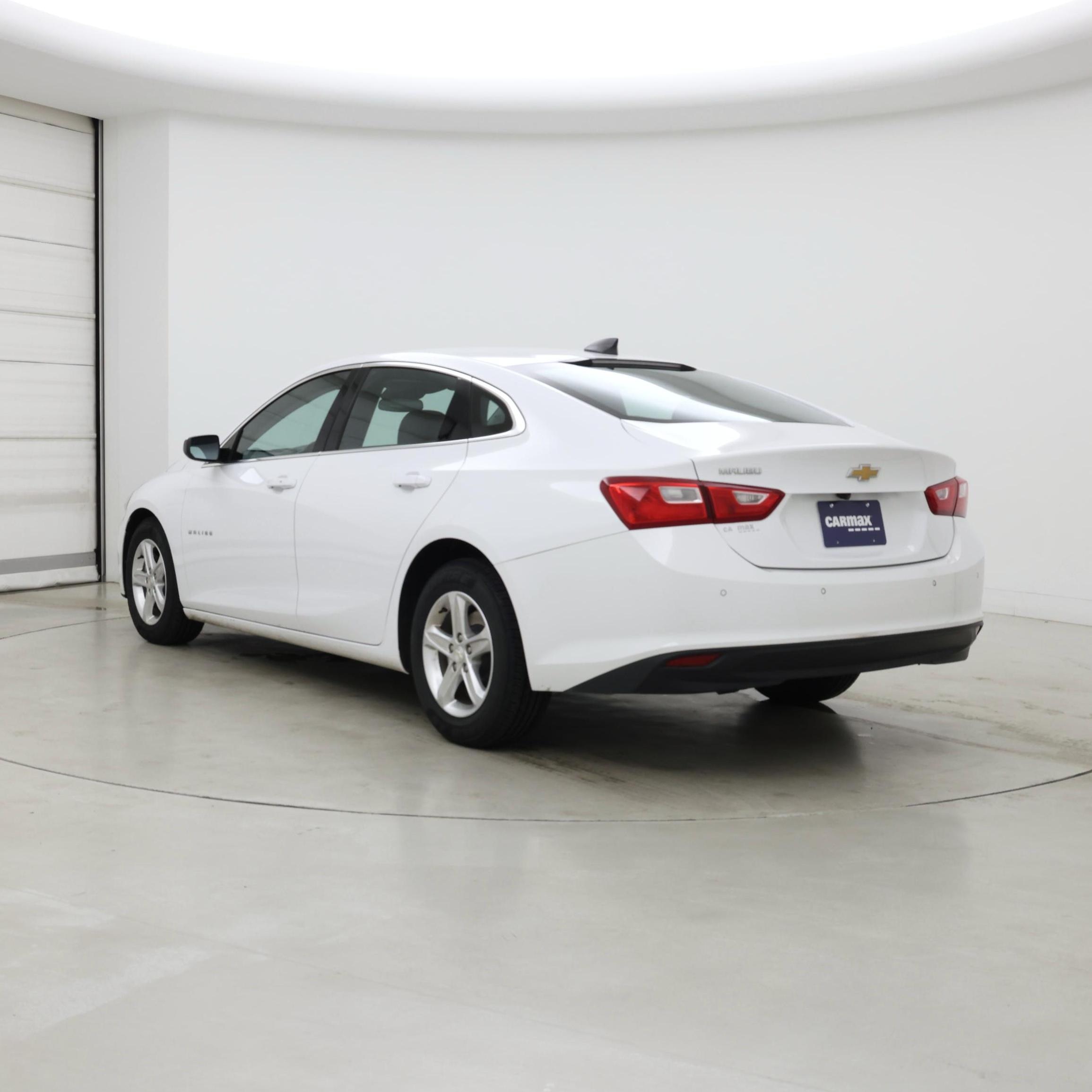 Thumbnail: 2024 Chevrolet Malibu - 2