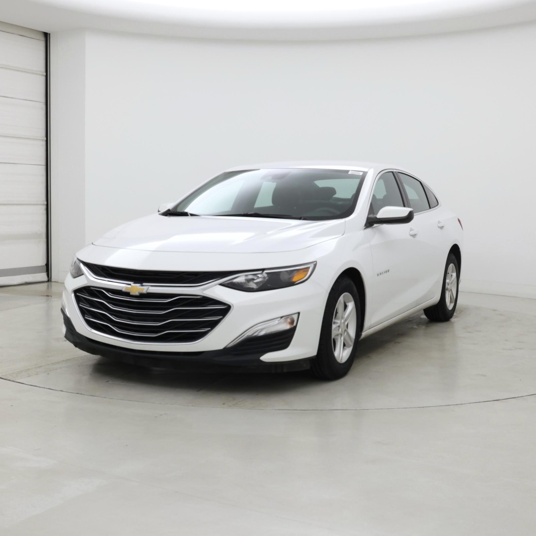 Thumbnail: 2024 Chevrolet Malibu - 4