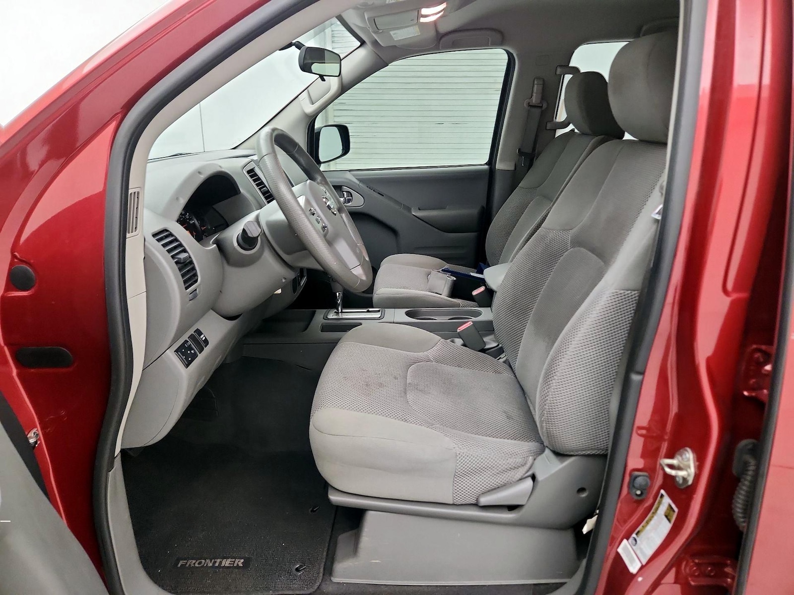 2019 Nissan Frontier SV - Photo 12
