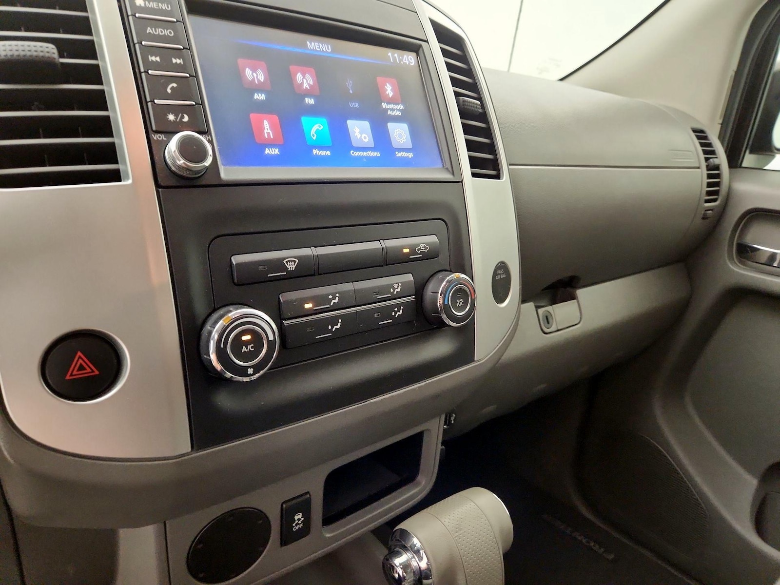 2019 Nissan Frontier SV - Photo 17
