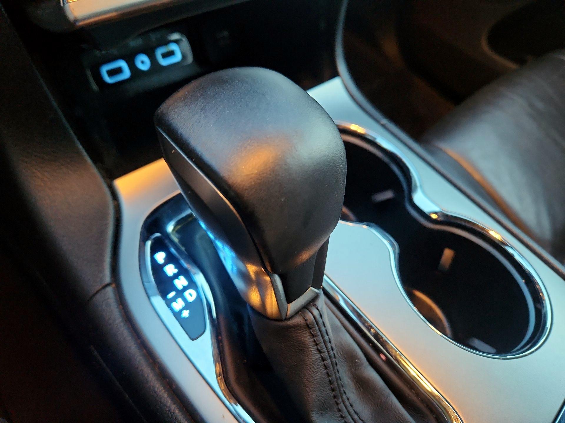 Thumbnail: 2018 Jeep Grand Cherokee - 17