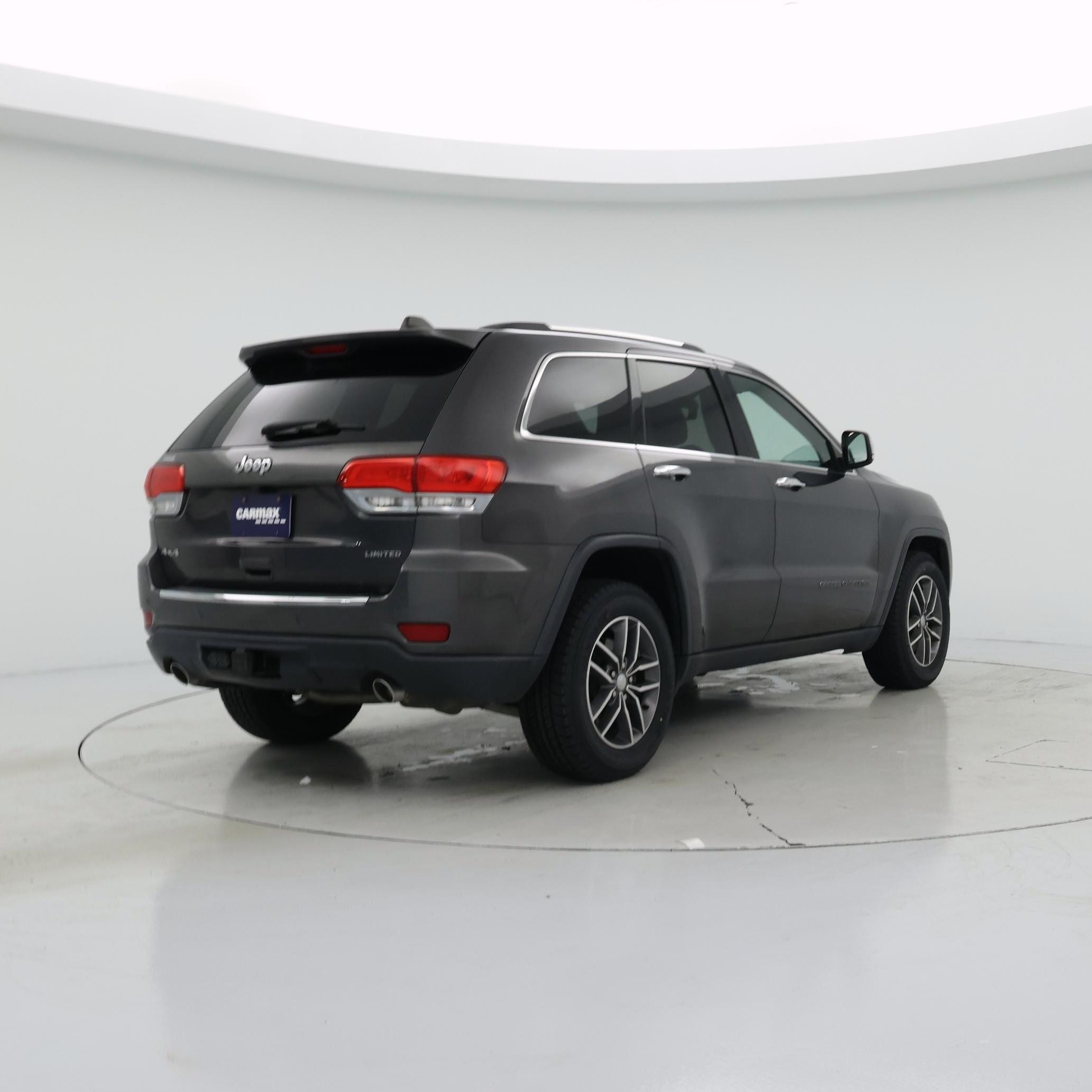 Thumbnail: 2018 Jeep Grand Cherokee - 8