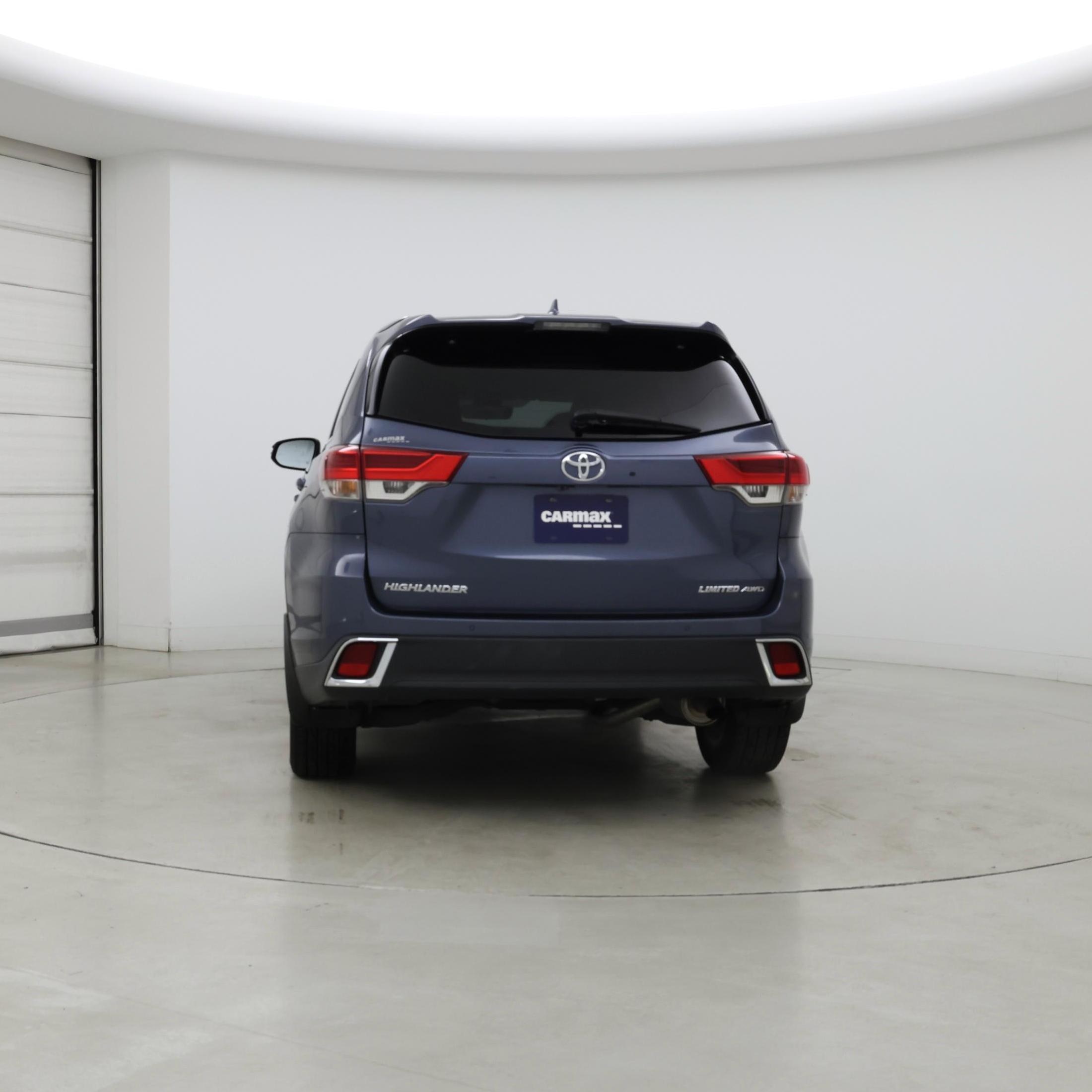 Thumbnail: 2017 Toyota Highlander - 6