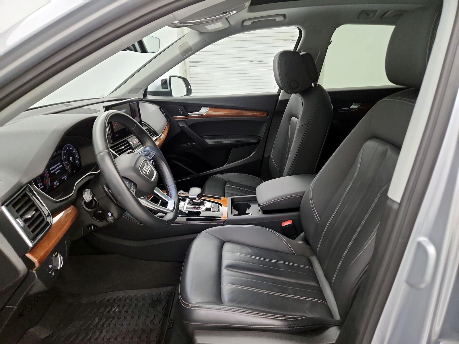 2023 Audi Q5 Premium Plus - Photo 12