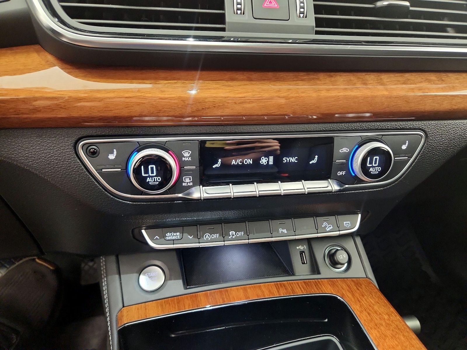 2023 Audi Q5 Premium Plus - Photo 16
