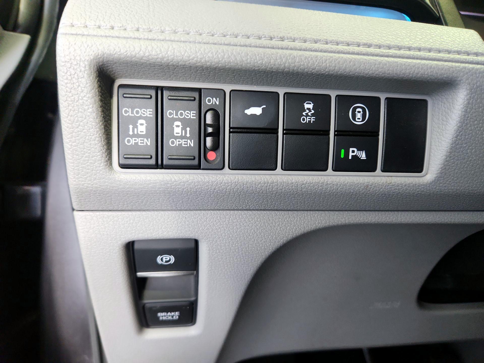 Thumbnail: 2024 Honda Odyssey - 13