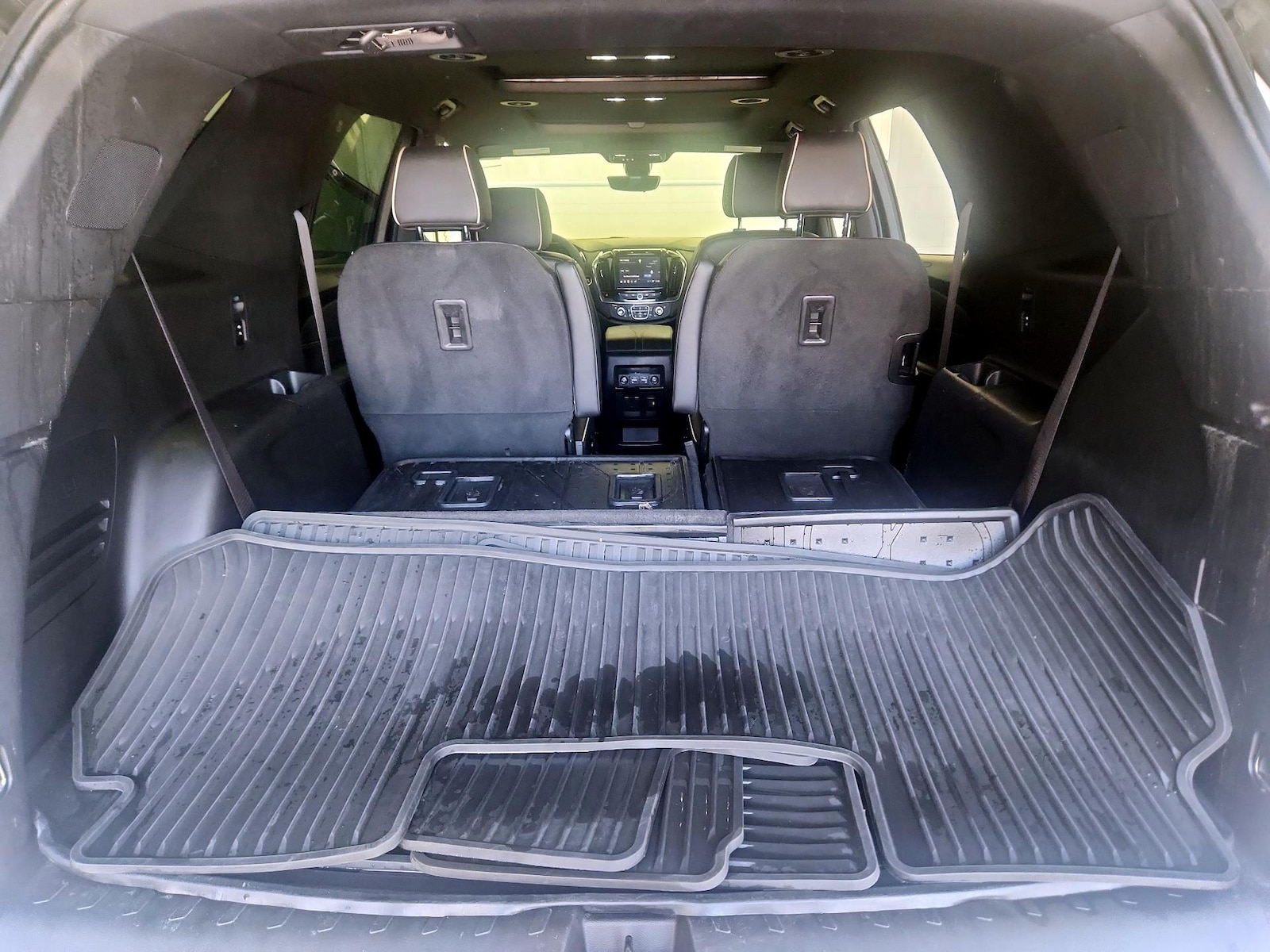2023 Chevrolet Traverse Premier - Photo 25