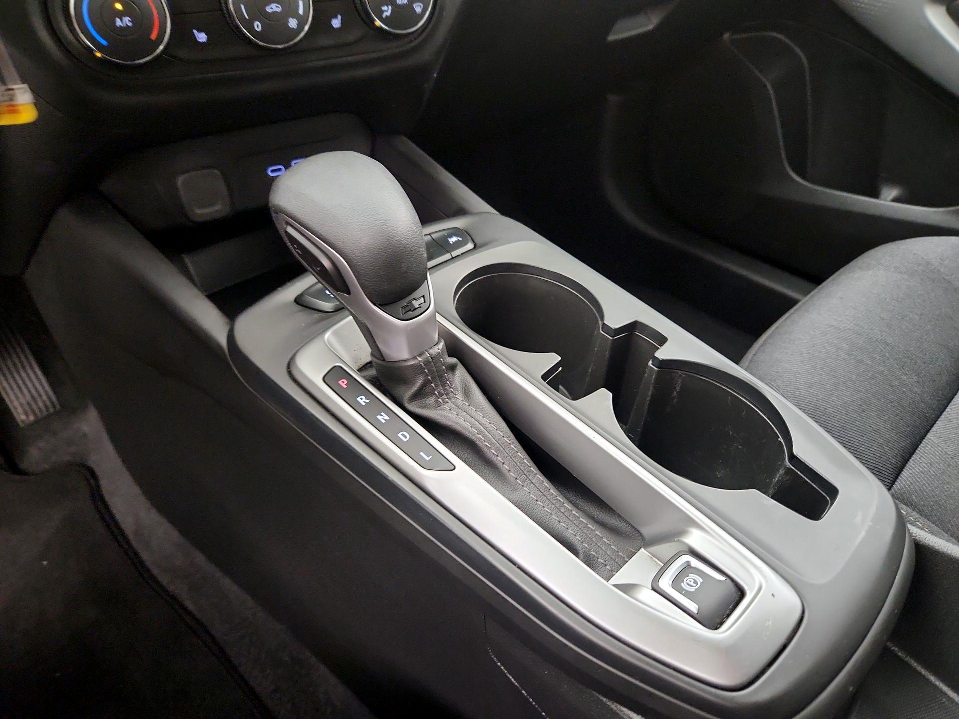 Thumbnail: 2025 Chevrolet Trax - 17