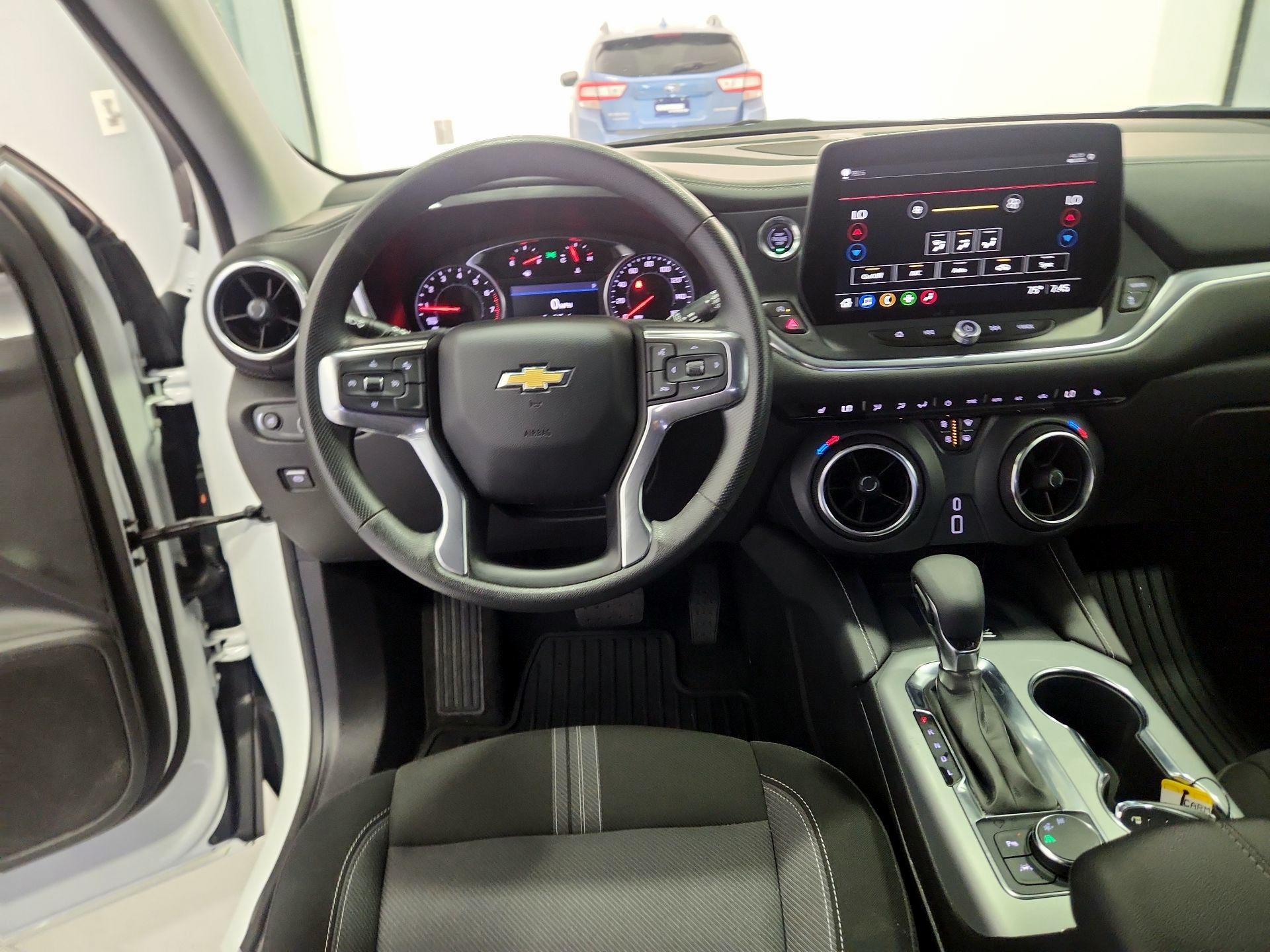 Thumbnail: 2024 Chevrolet Blazer - 10