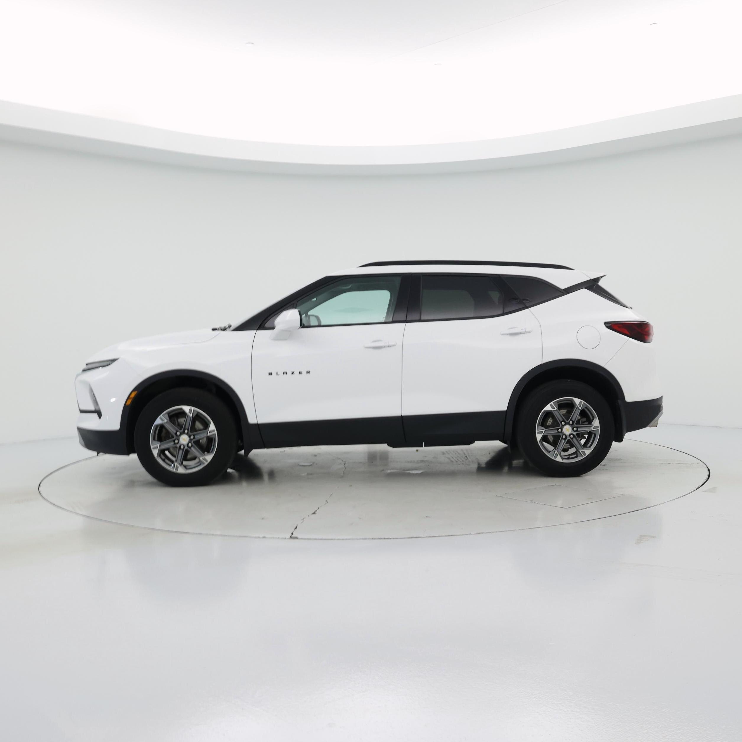 Thumbnail: 2024 Chevrolet Blazer - 3