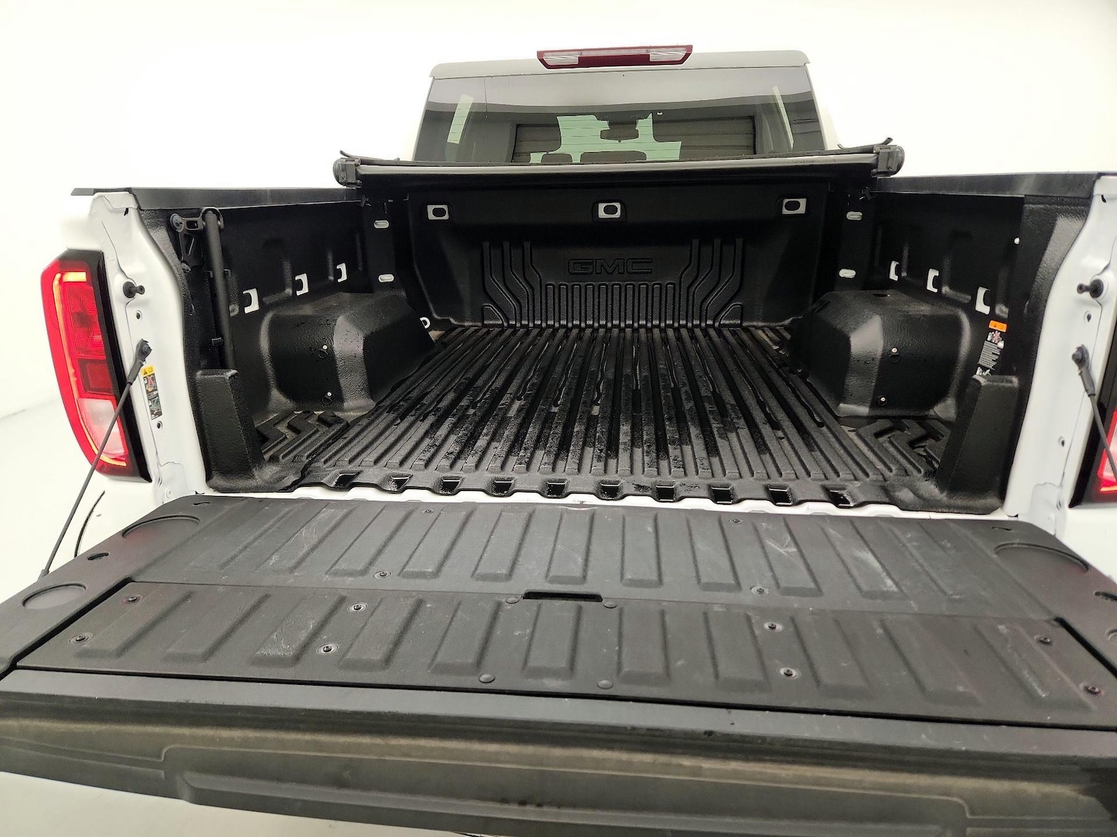 2024 GMC Sierra 1500 Elevation - Photo 22