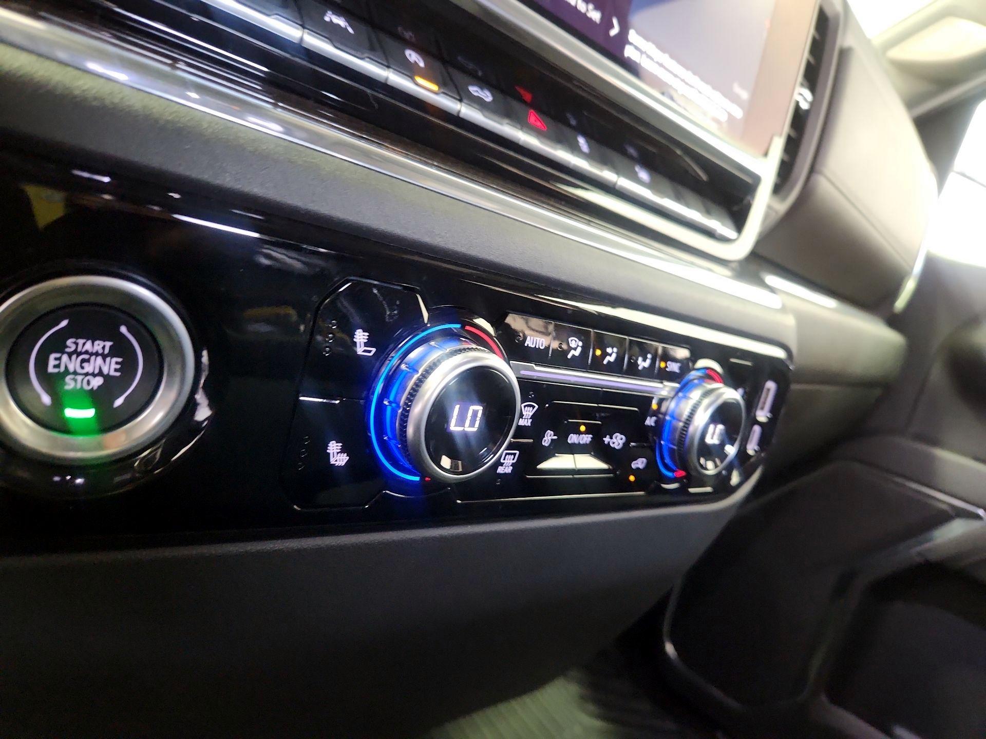 Thumbnail: 2024 GMC Sierra 1500 - 16