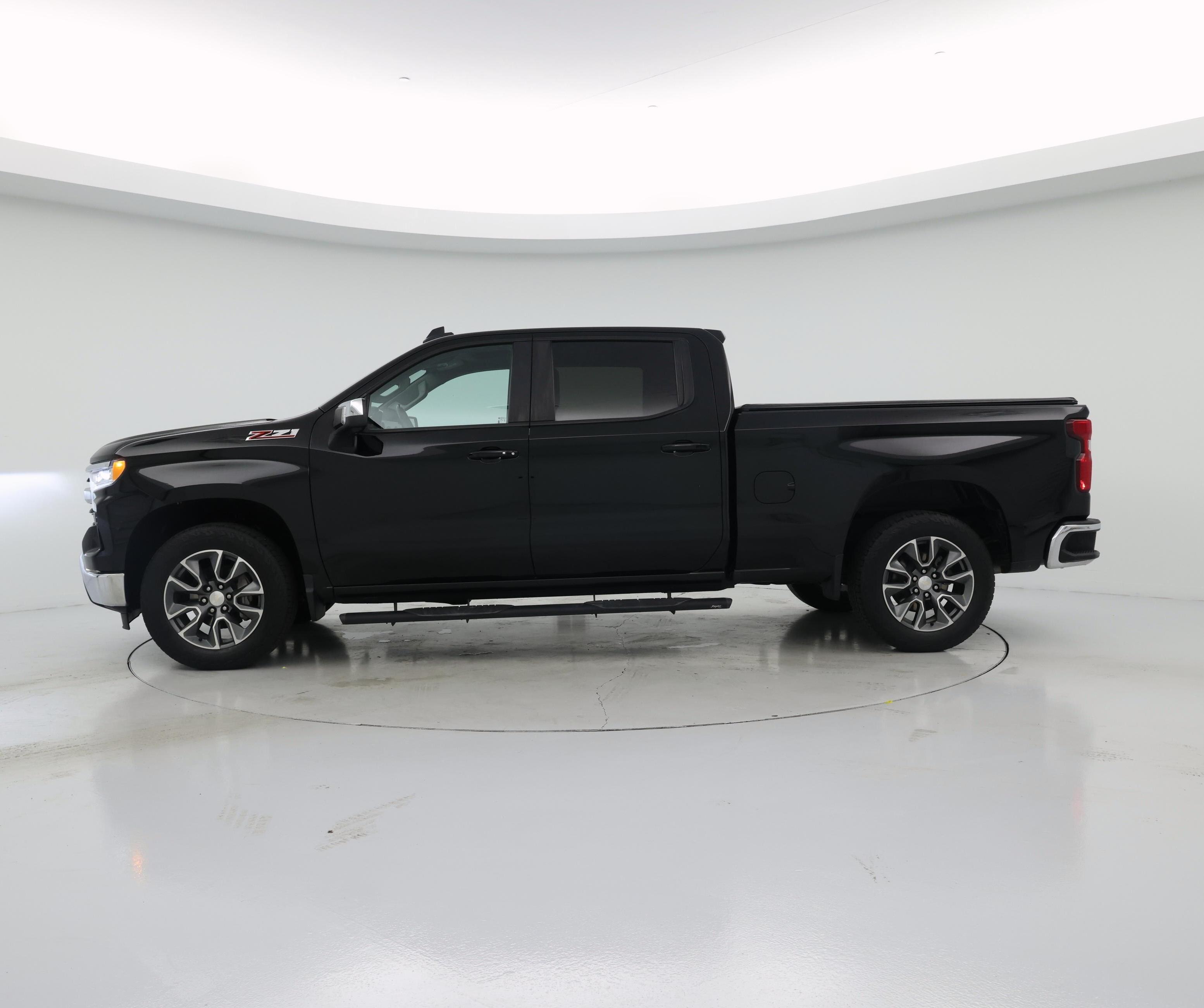 Thumbnail: 2023 Chevrolet Silverado 1500 - 3