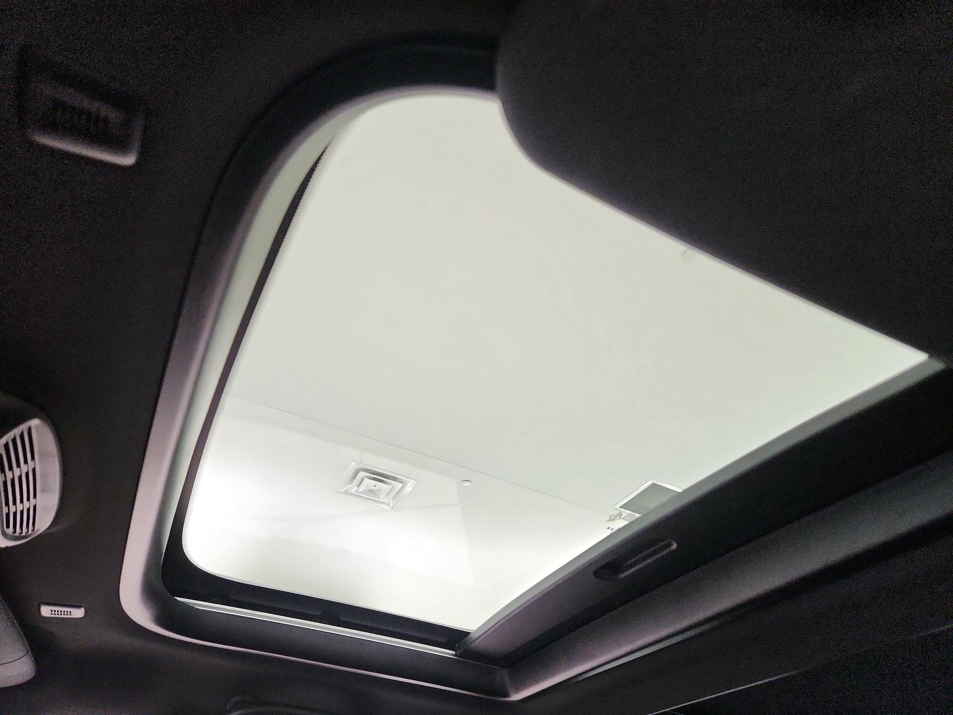 Thumbnail: 2021 MINI Cooper Hardtop - 20