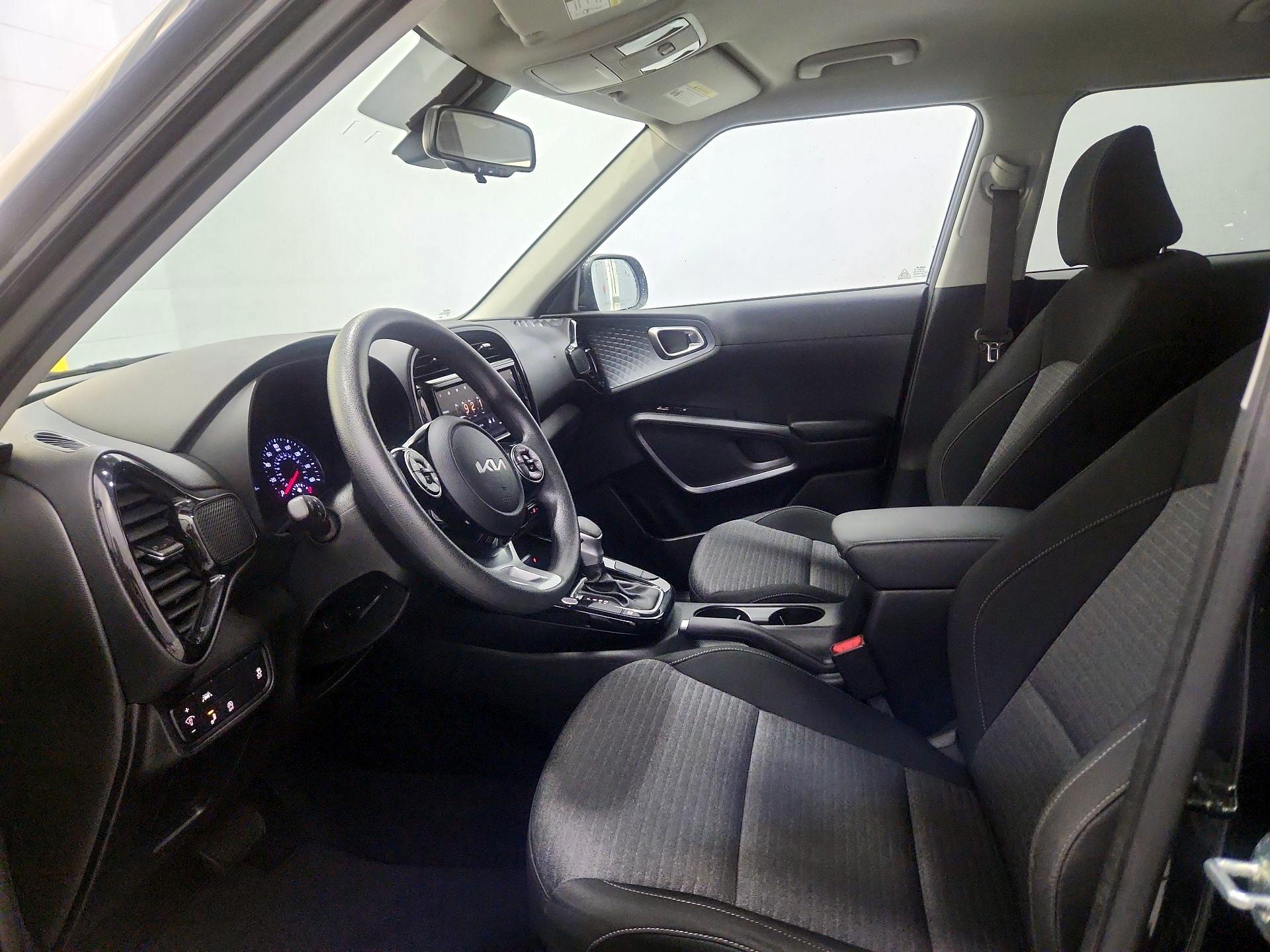 Thumbnail: 2022 Kia Soul - 11