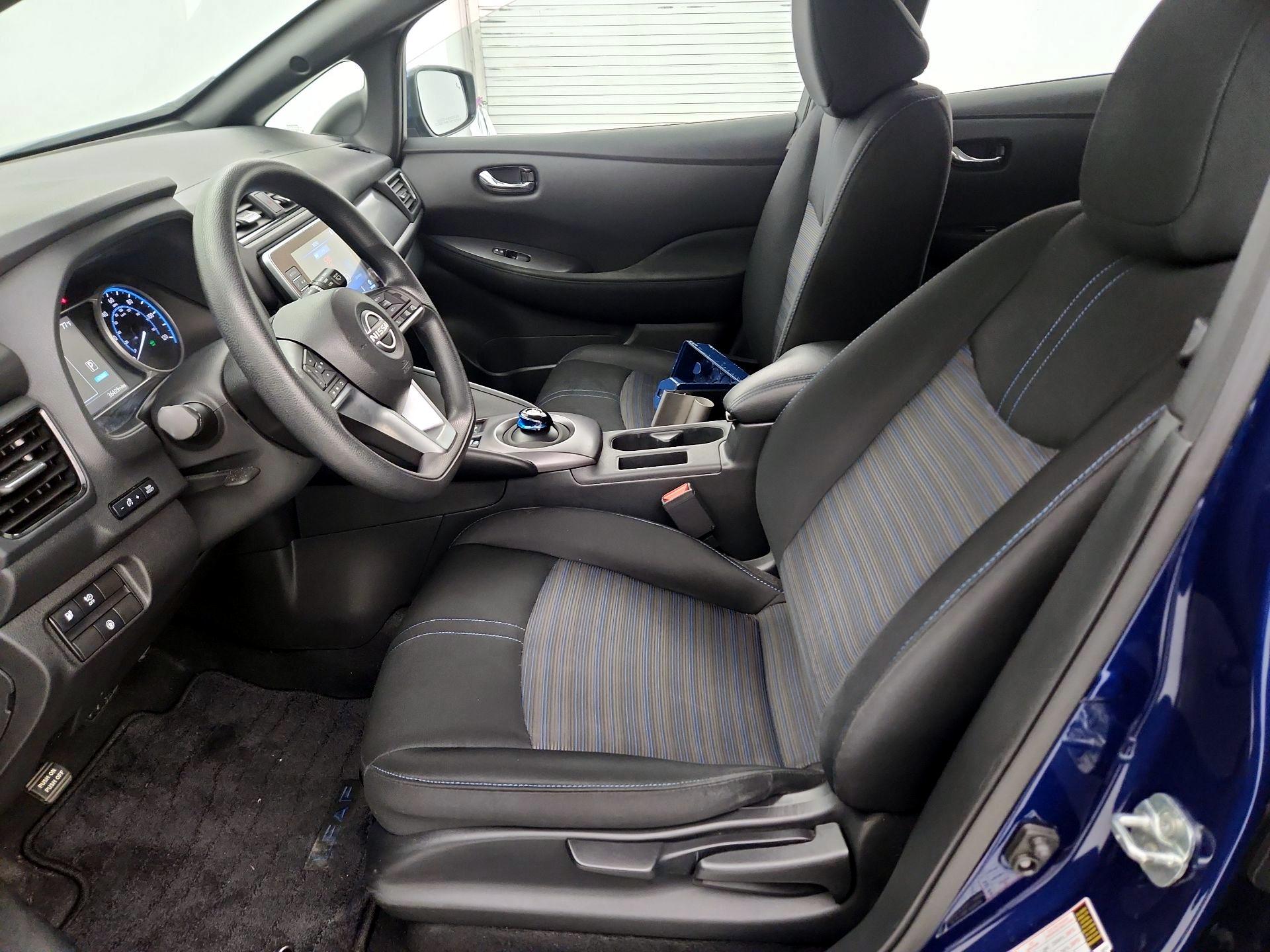 Thumbnail: 2023 Nissan Leaf - 11