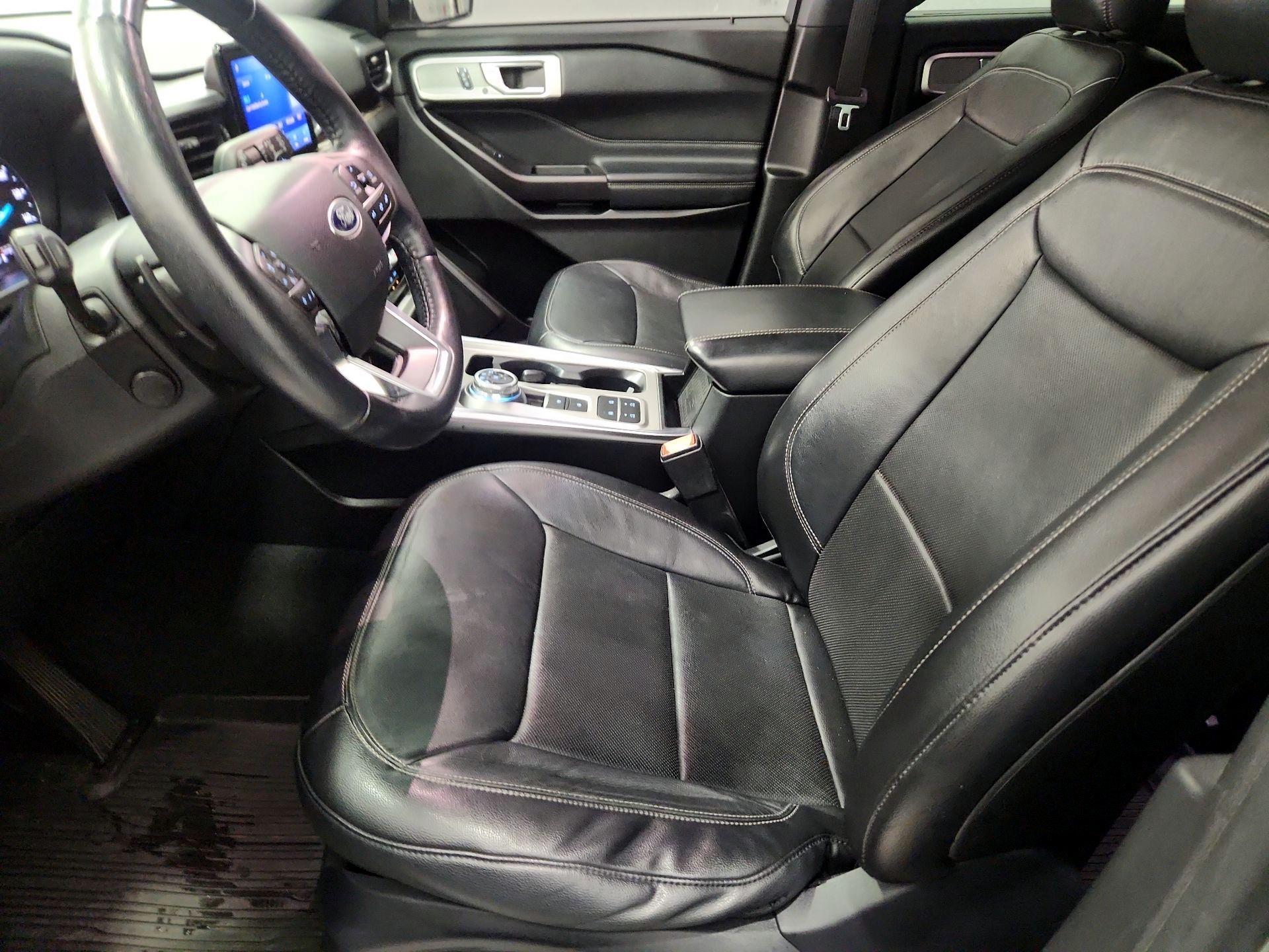 Thumbnail: 2020 Ford Explorer - 11