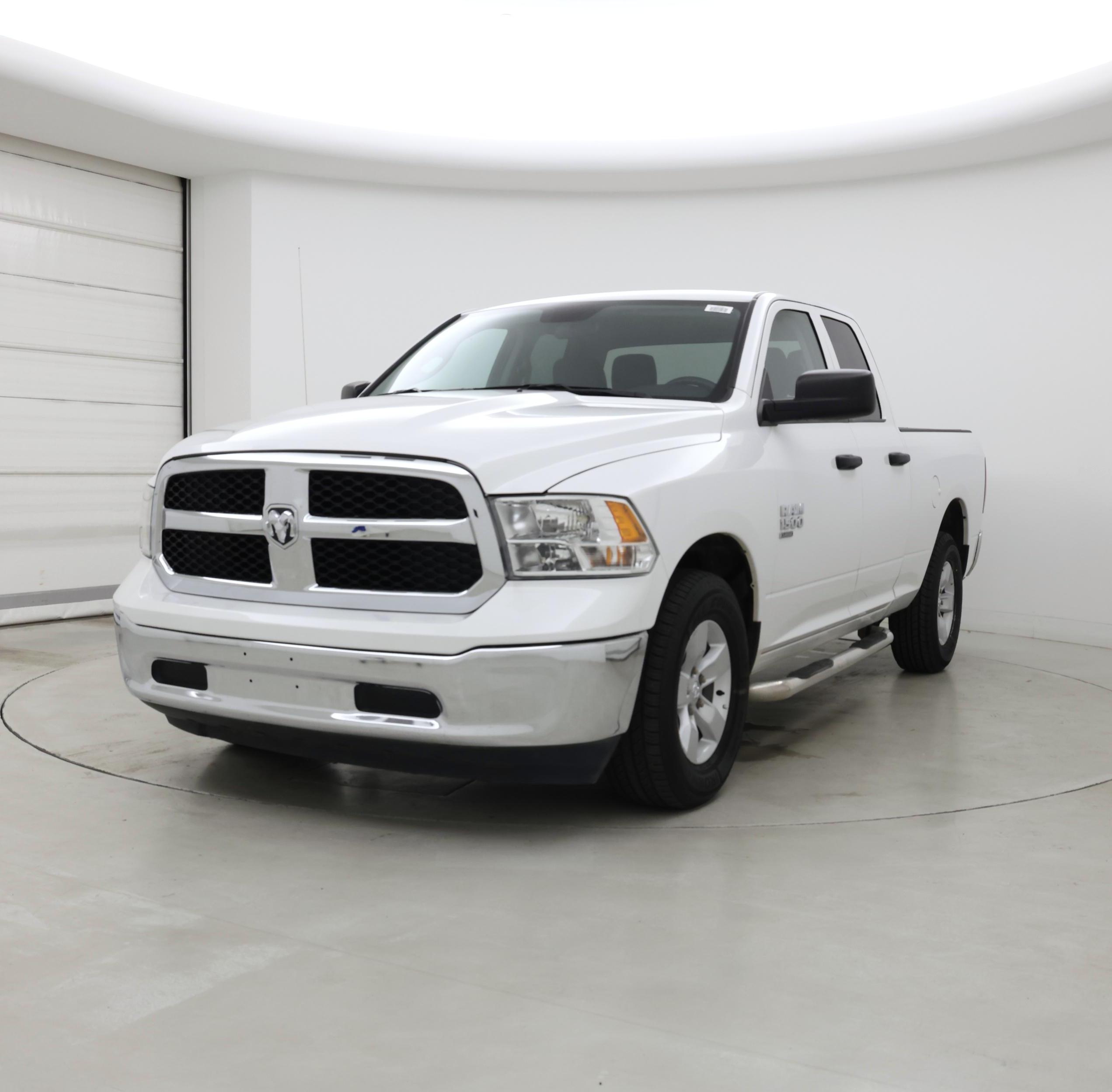 Thumbnail: 2024 RAM 1500 Classic - 4