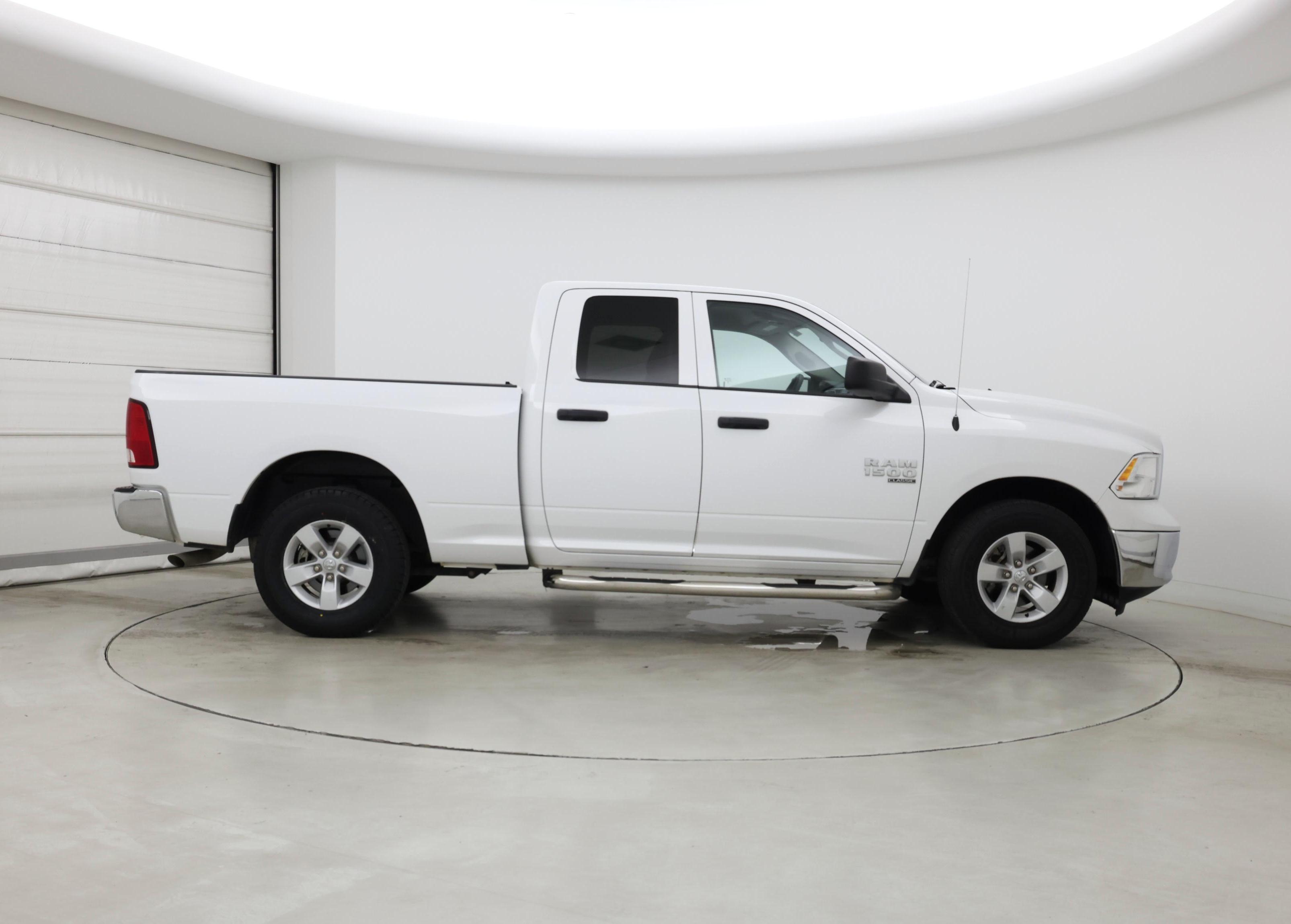 Thumbnail: 2024 RAM 1500 Classic - 7
