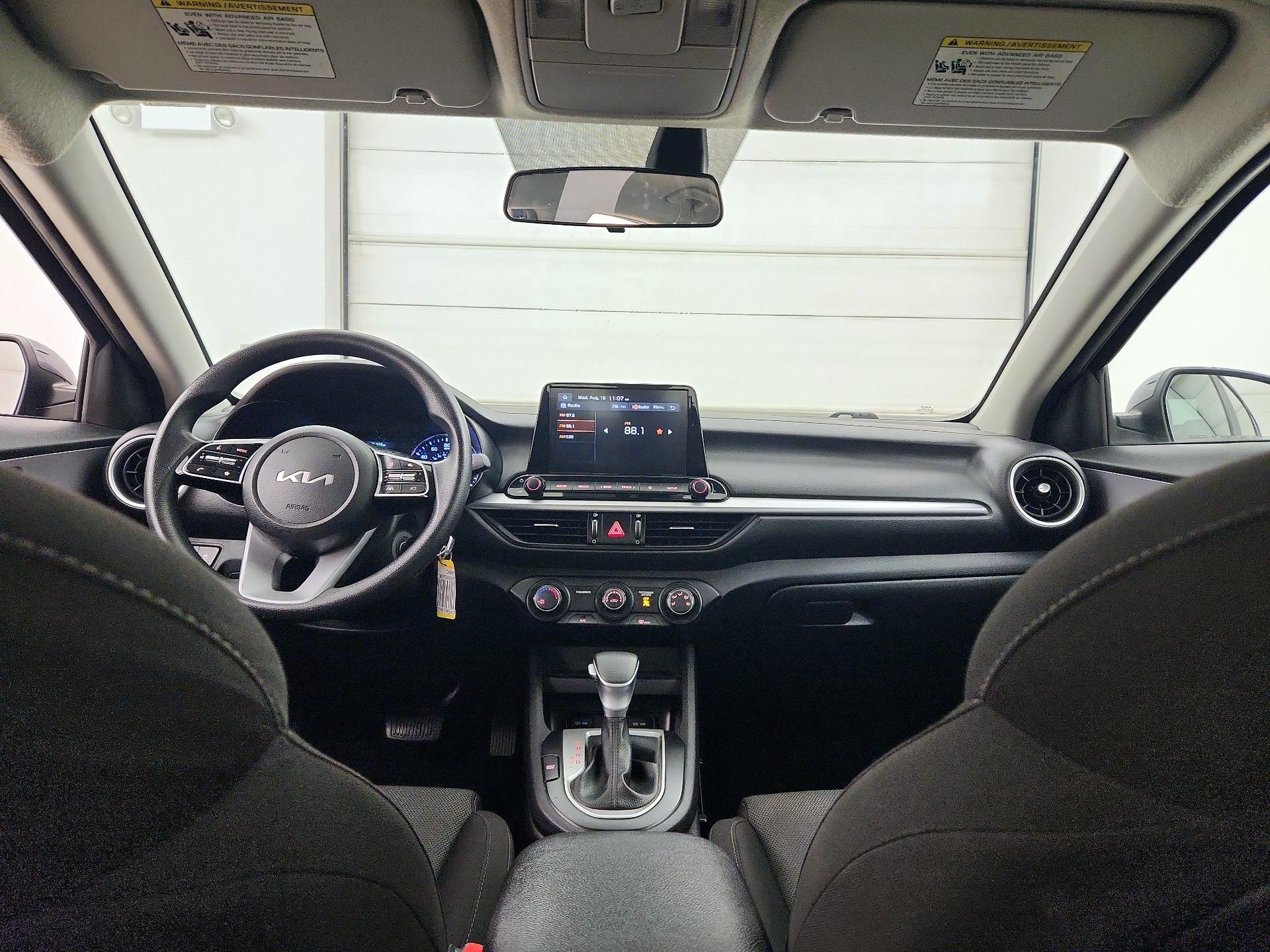 Thumbnail: 2023 Kia Forte - 9